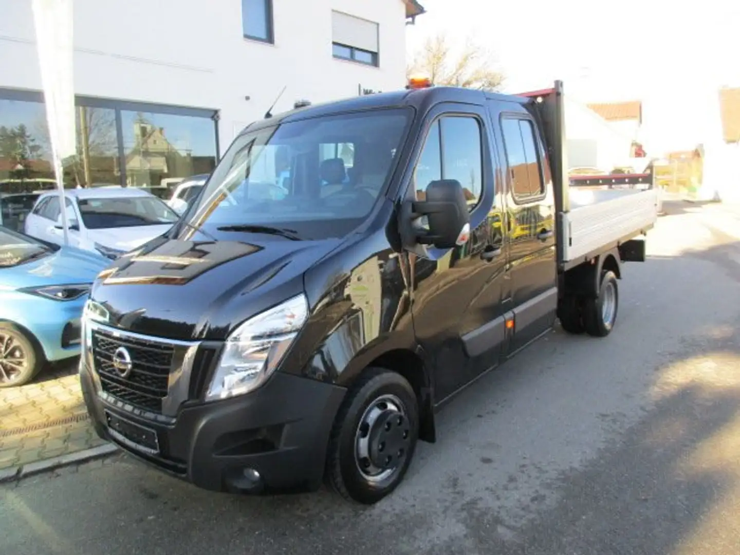 Nissan Interstar L3H1 Doka 3,5t RWD doppelbereift N-Connecta Schwarz - 2