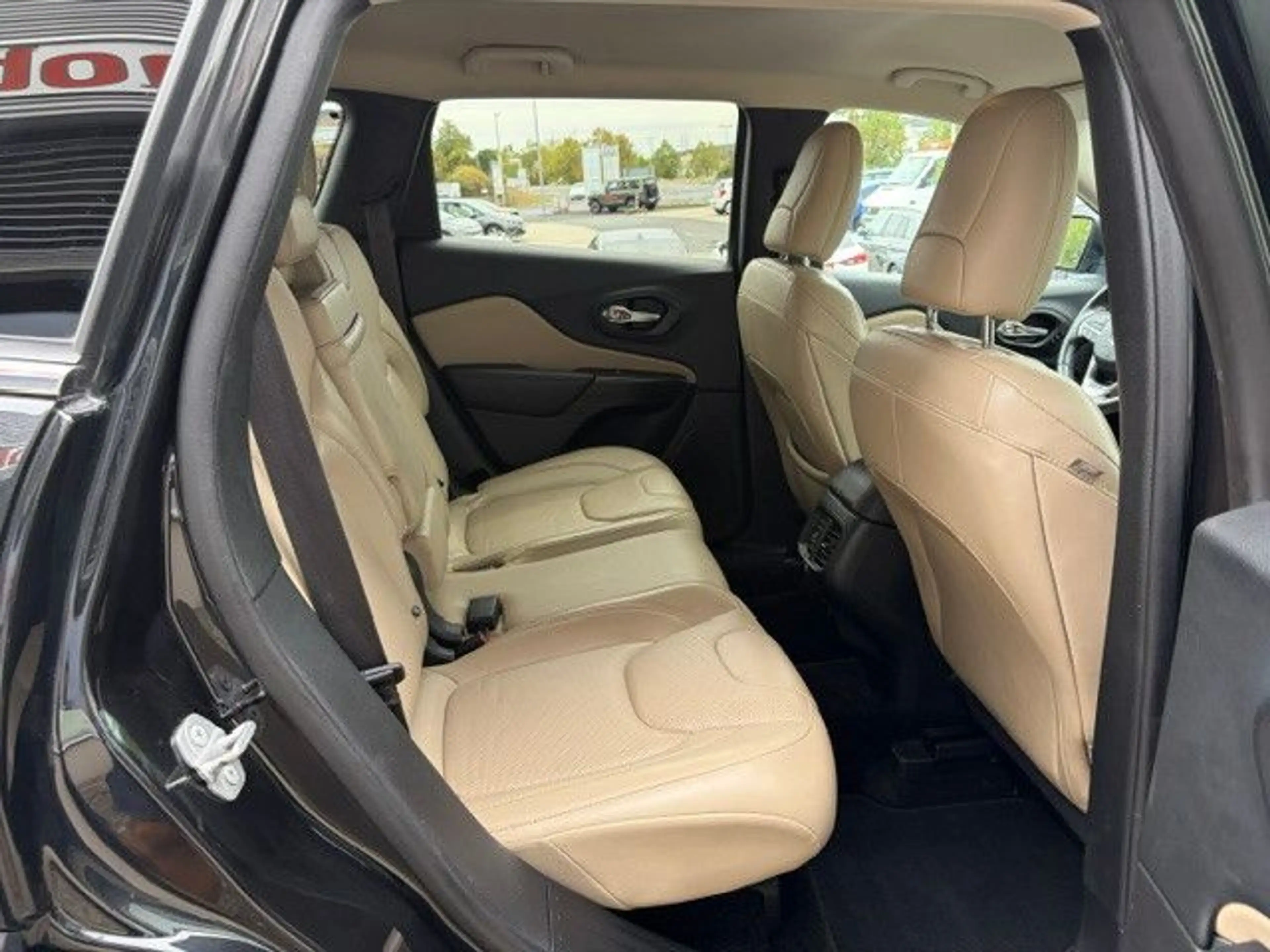 Jeep Cherokee 2.2 Limited 4WD*AHK+Navi+Led+Came+Xe+E6 — photo 9