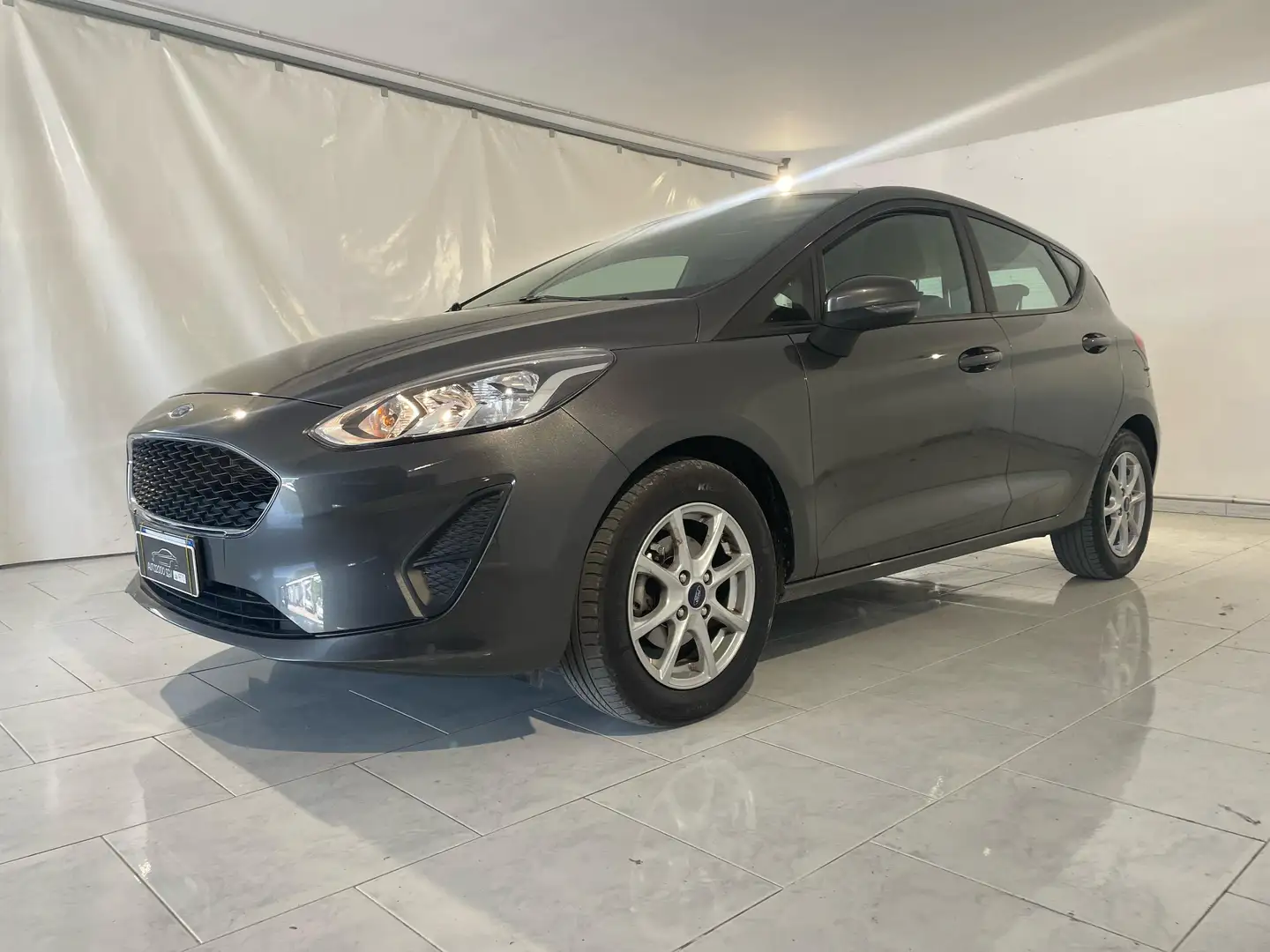 Ford Fiesta 5p 1.1 Titanium Gpl di serie 75cv x neopatentati - 2