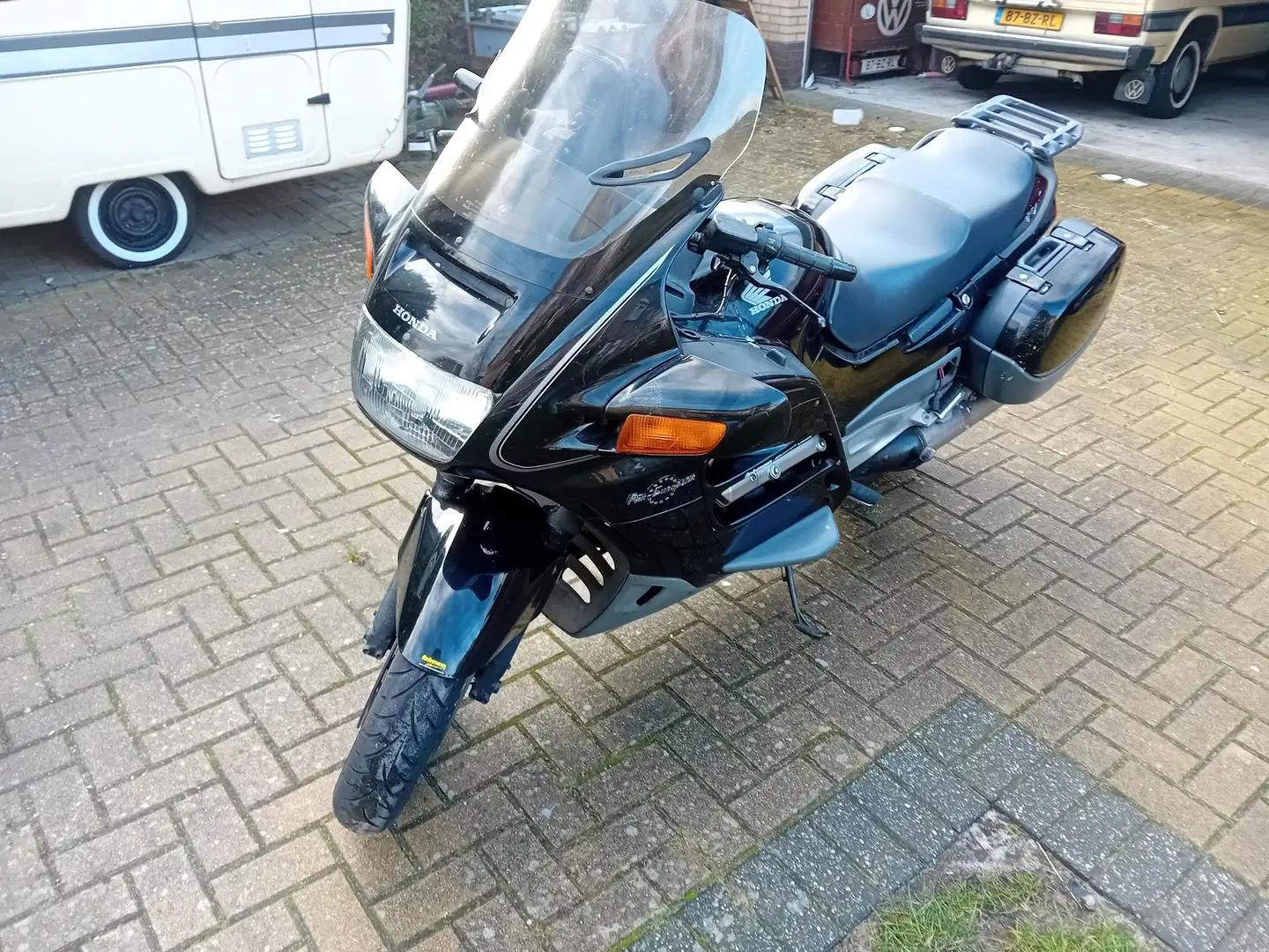 Honda Pan European Noir - 1