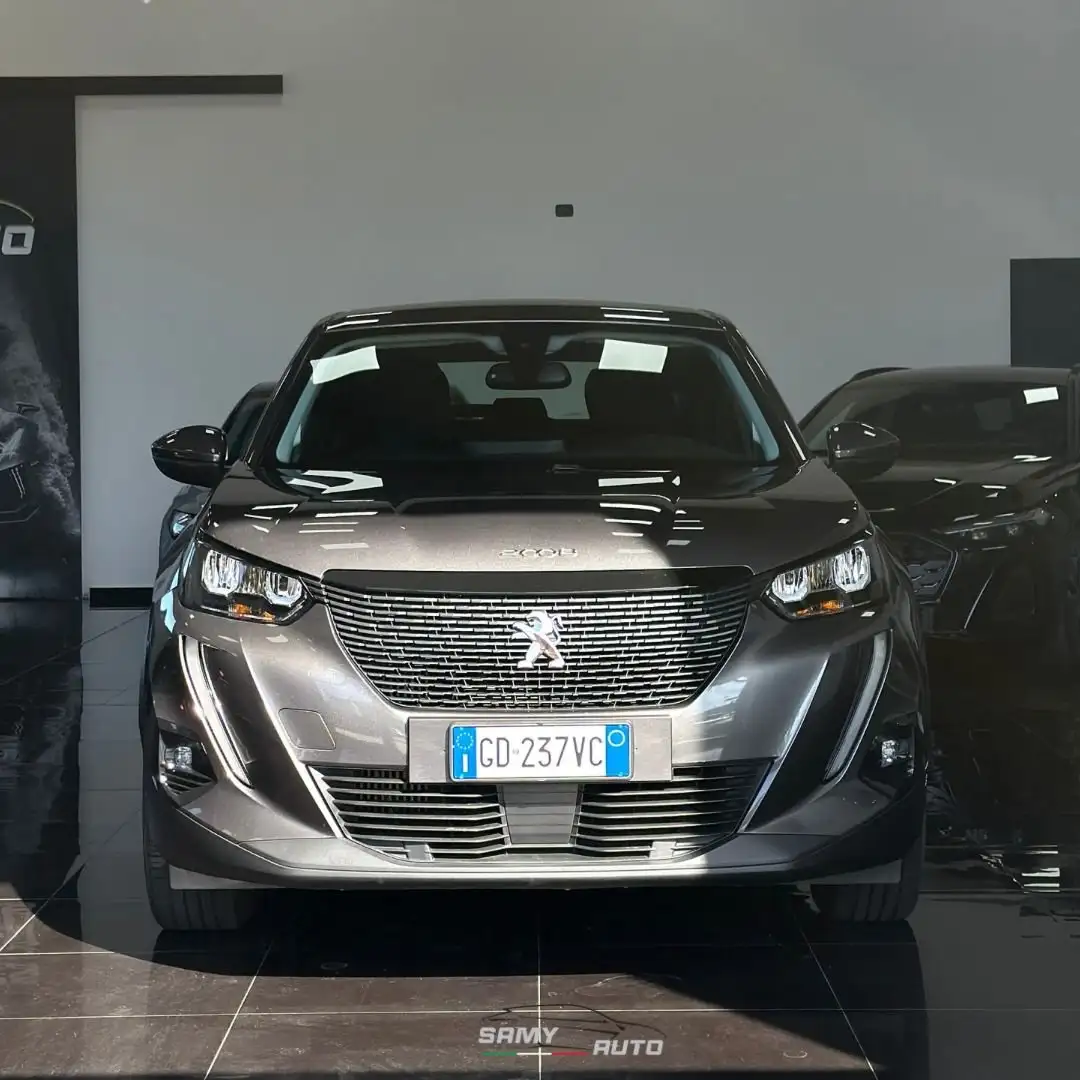Peugeot 2008 1.2 puretech Active s Gris - 1