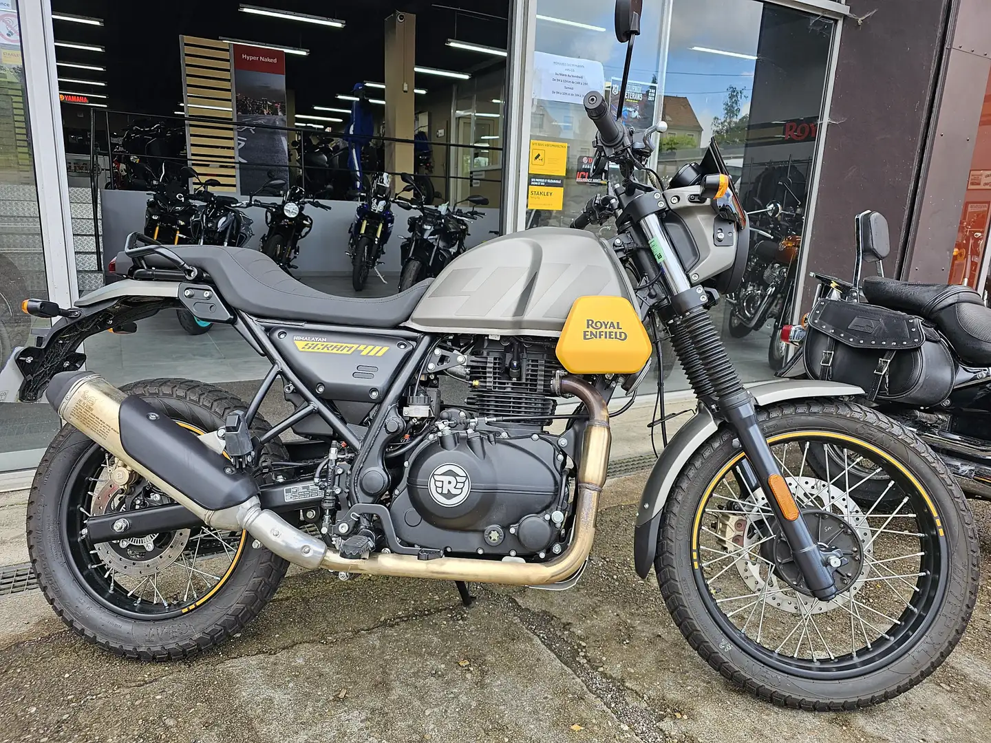 Royal Enfield Scram 411 Jaune - 1