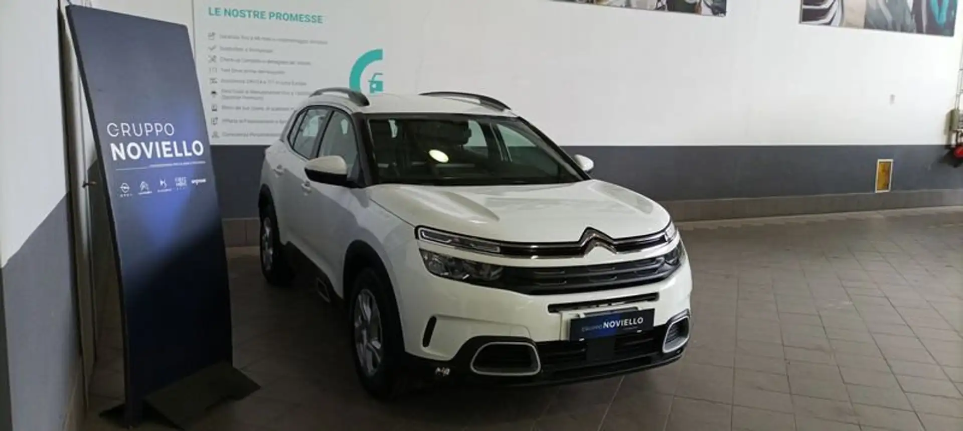Citroen C5 Aircross BlueHDi 130 S&S Feel Bianco - 2