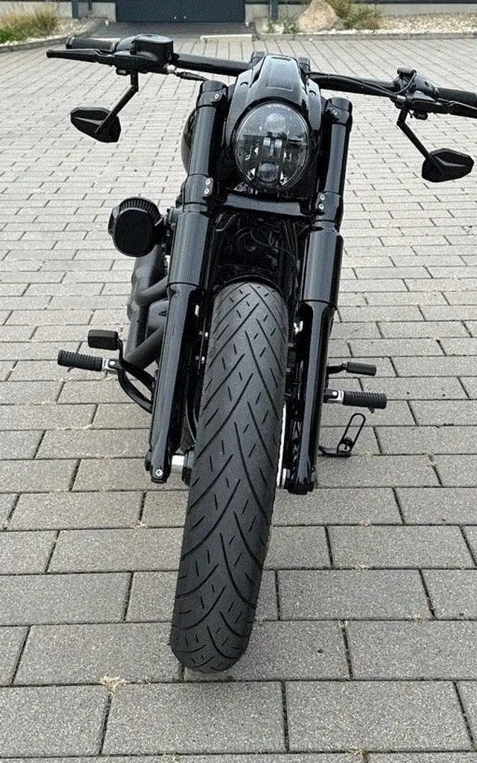 Harley-Davidson Breakout Nero - 1