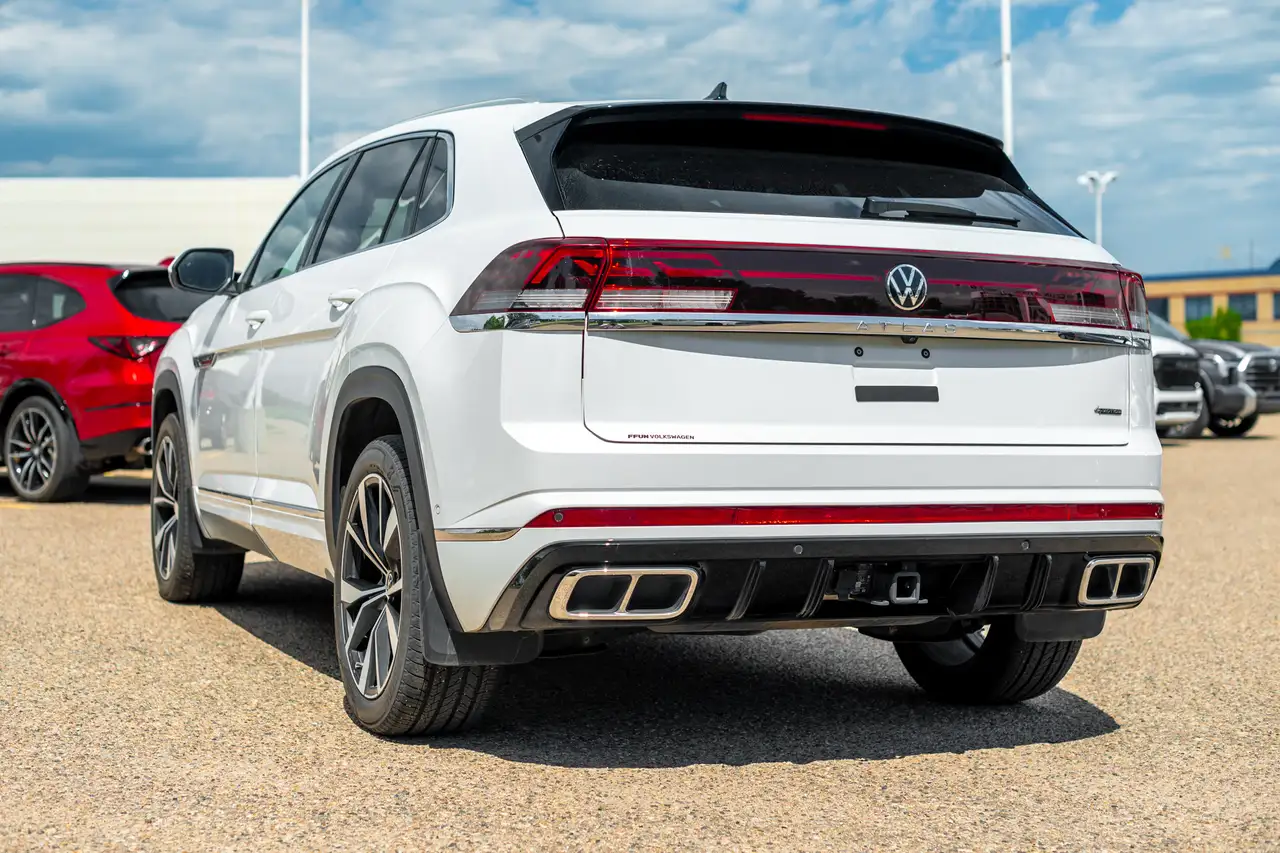 Volkswagen Atlas photo Volkswagen Atlas