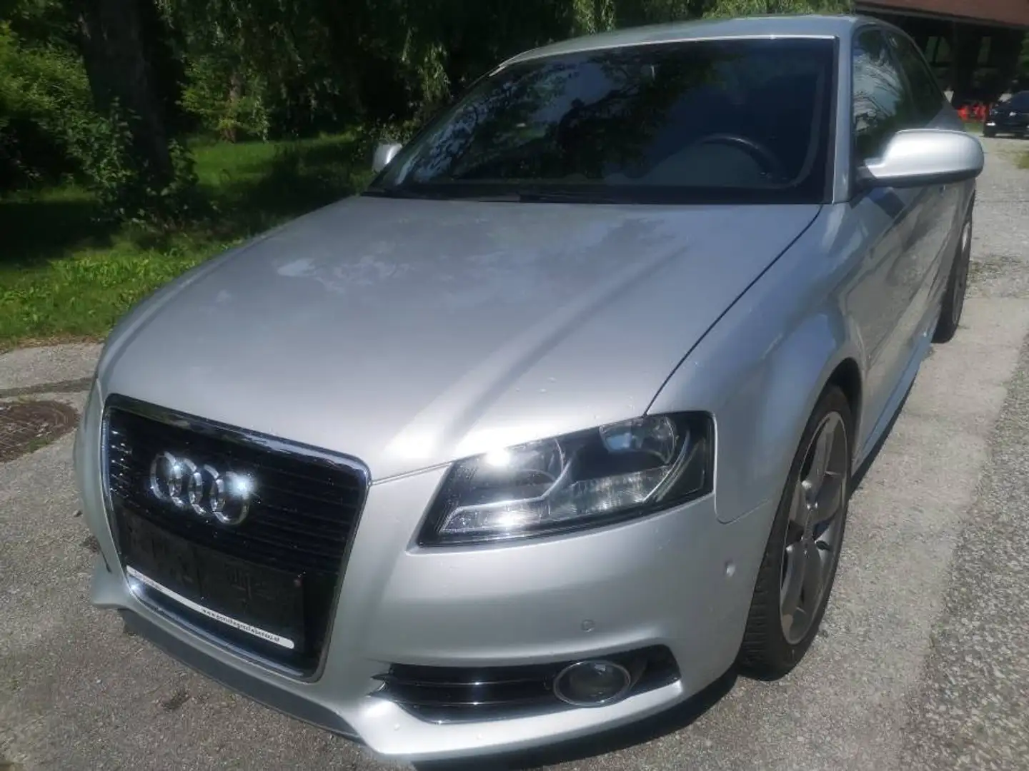 Audi A3 A3 Sport Edition 2.0 3x S-Line, 18" Räder Silber - 1