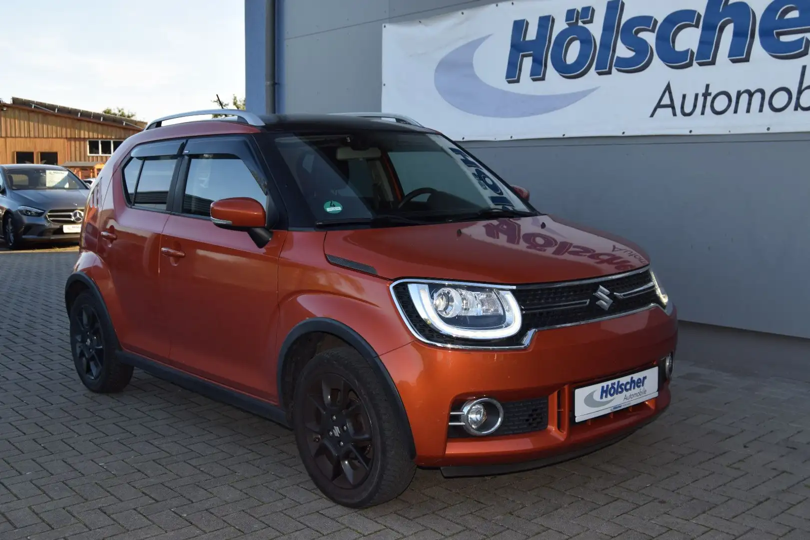 Suzuki Ignis Intro Edition+ - 1