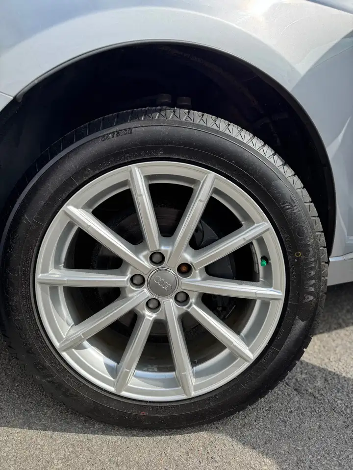 Audi Q5 снимка Audi Q5