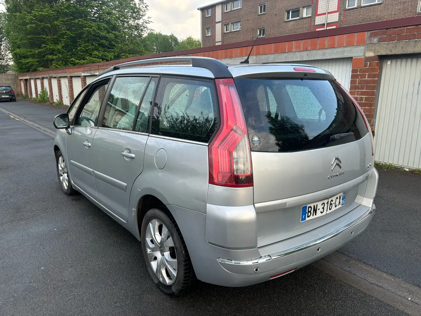 Citroen C4 Picasso HDi 110 FAP Pack Dynamique - 1