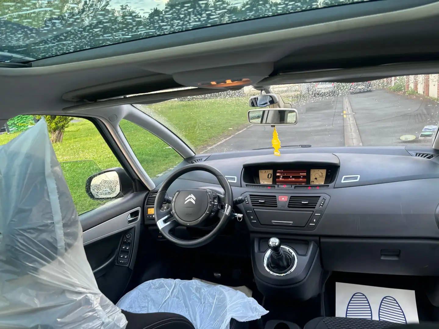 Citroen C4 Picasso HDi 110 FAP Pack Dynamique - 2
