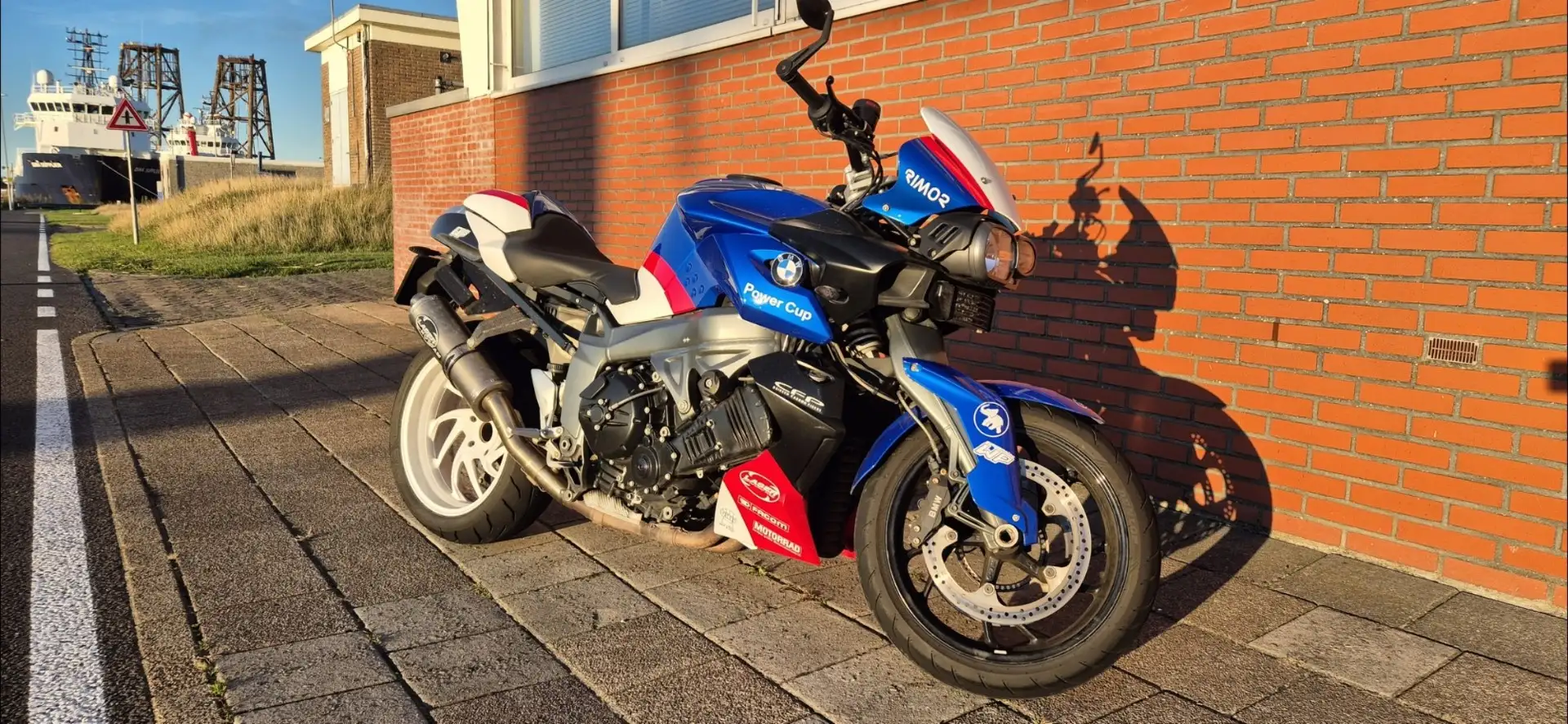 BMW K 1300 R powercup Blauw - 1