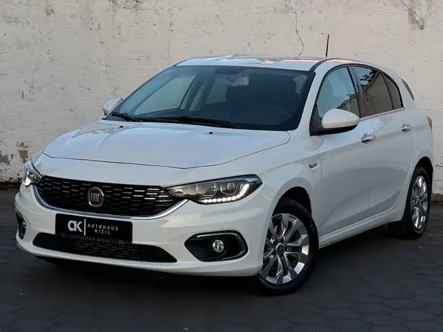 Fiat Tipo Business Hatchback Automatik,Kamera CarPlay