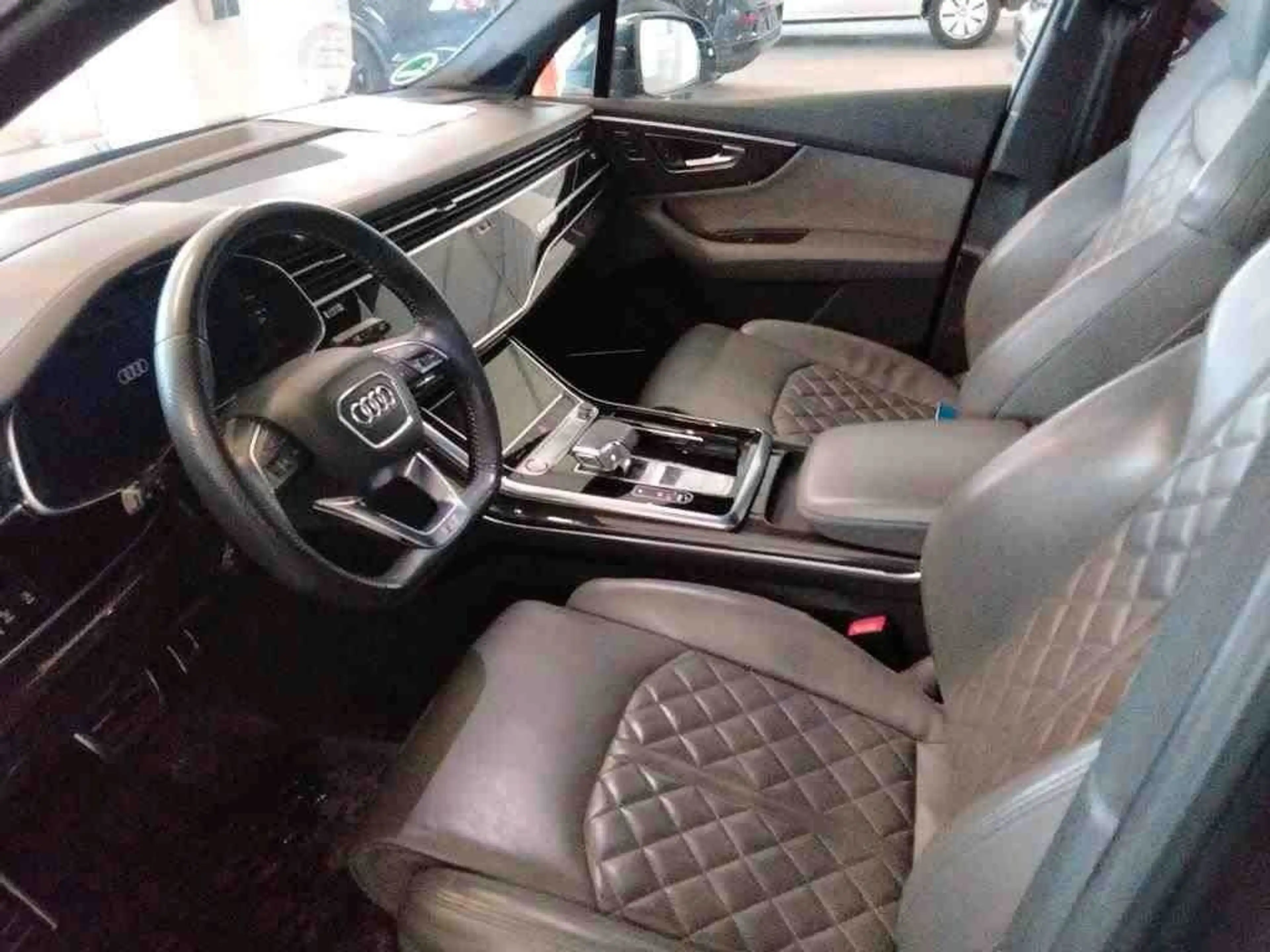 Audi SQ7 4.0 TDI quattro Advanced/Pano/Raute/7-Sitzer — photo 5