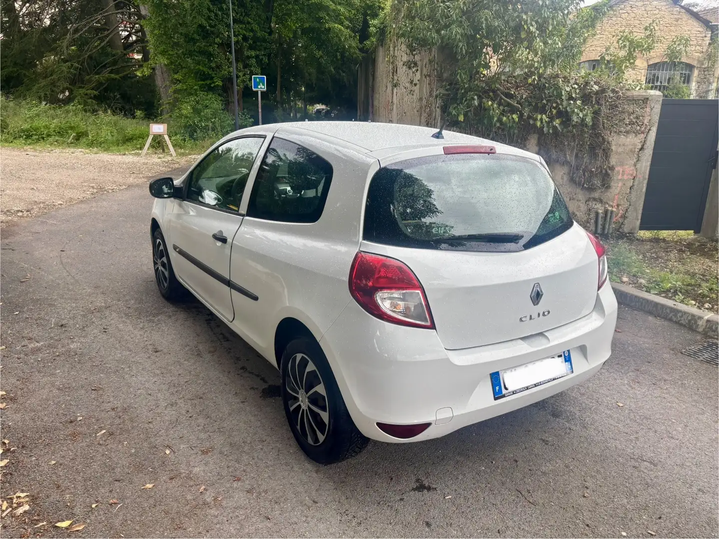 Renault Clio III dCi 75 eco2 Authentique Euro 5 - 2