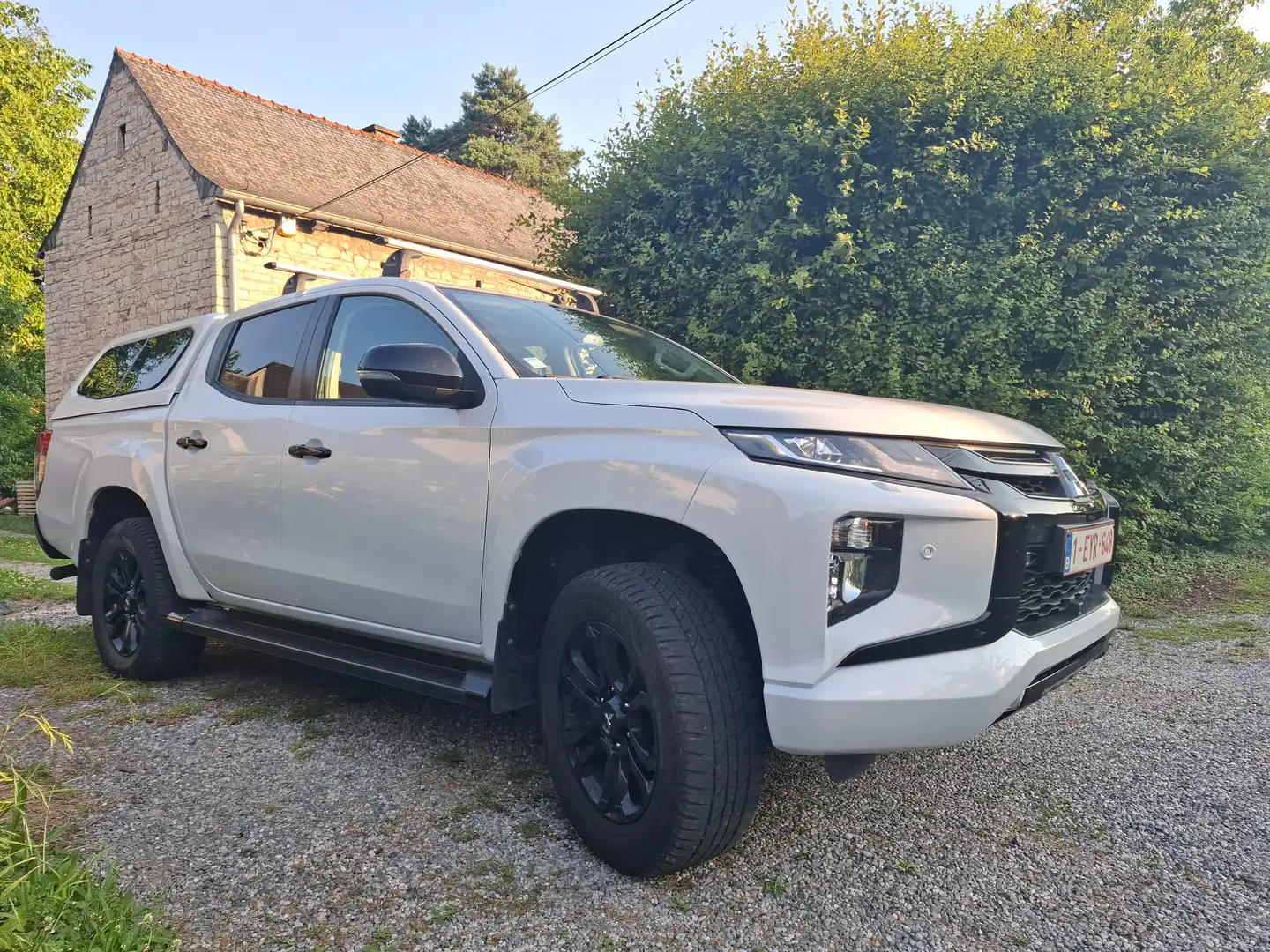 Mitsubishi L200 2.3 DI-D 4WD-II Instyle Edit.One(EU6d-T) Белый - 1