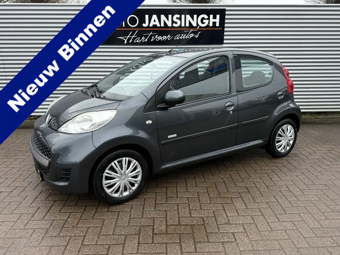 Peugeot 107 1.0-12V Millesim 200 | Airco | Radio | Centrale De Grau - 1