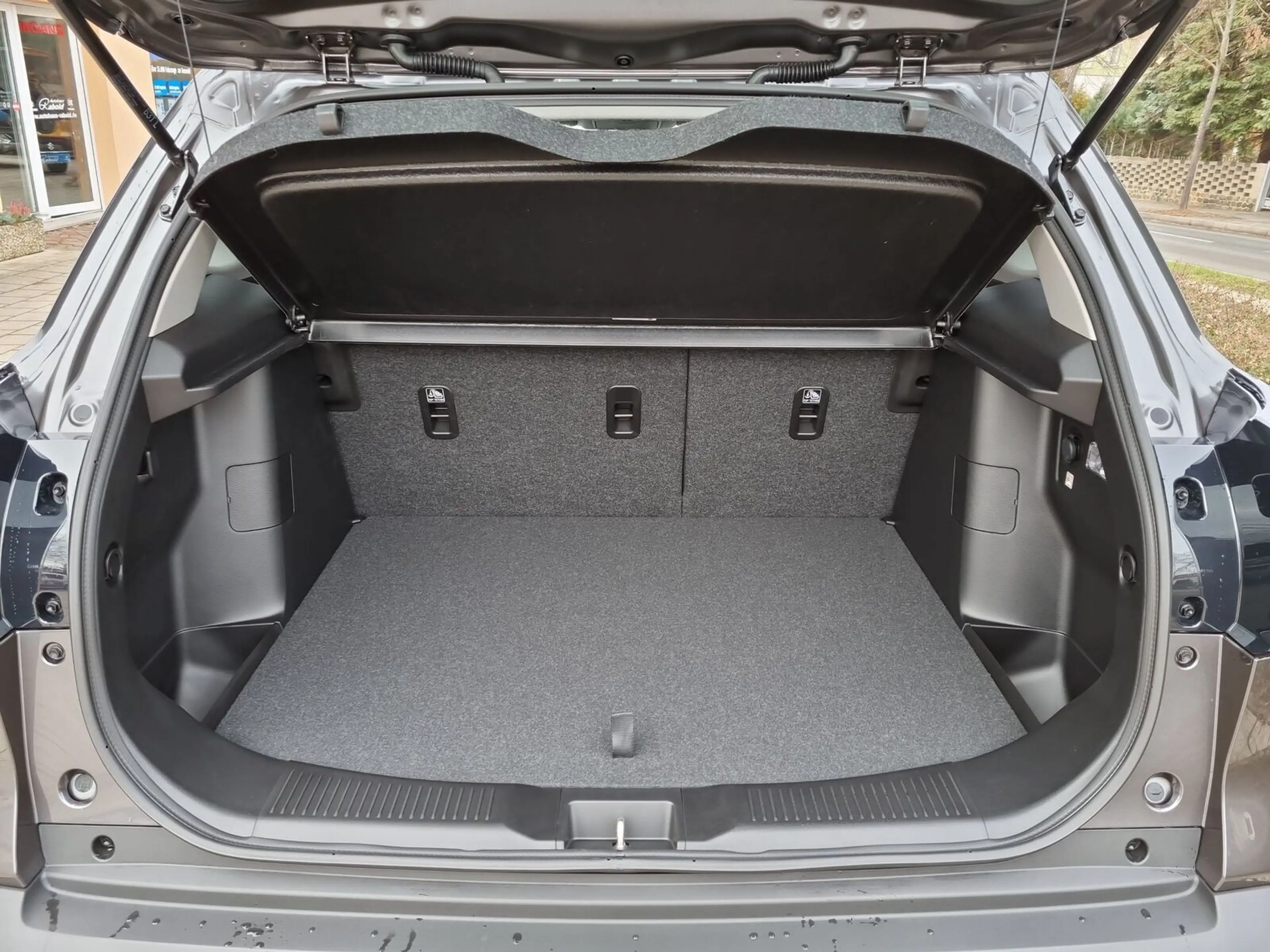 Suzuki S-Cross Comfort *bis zu 8 Jahre Garantie* — photo 11