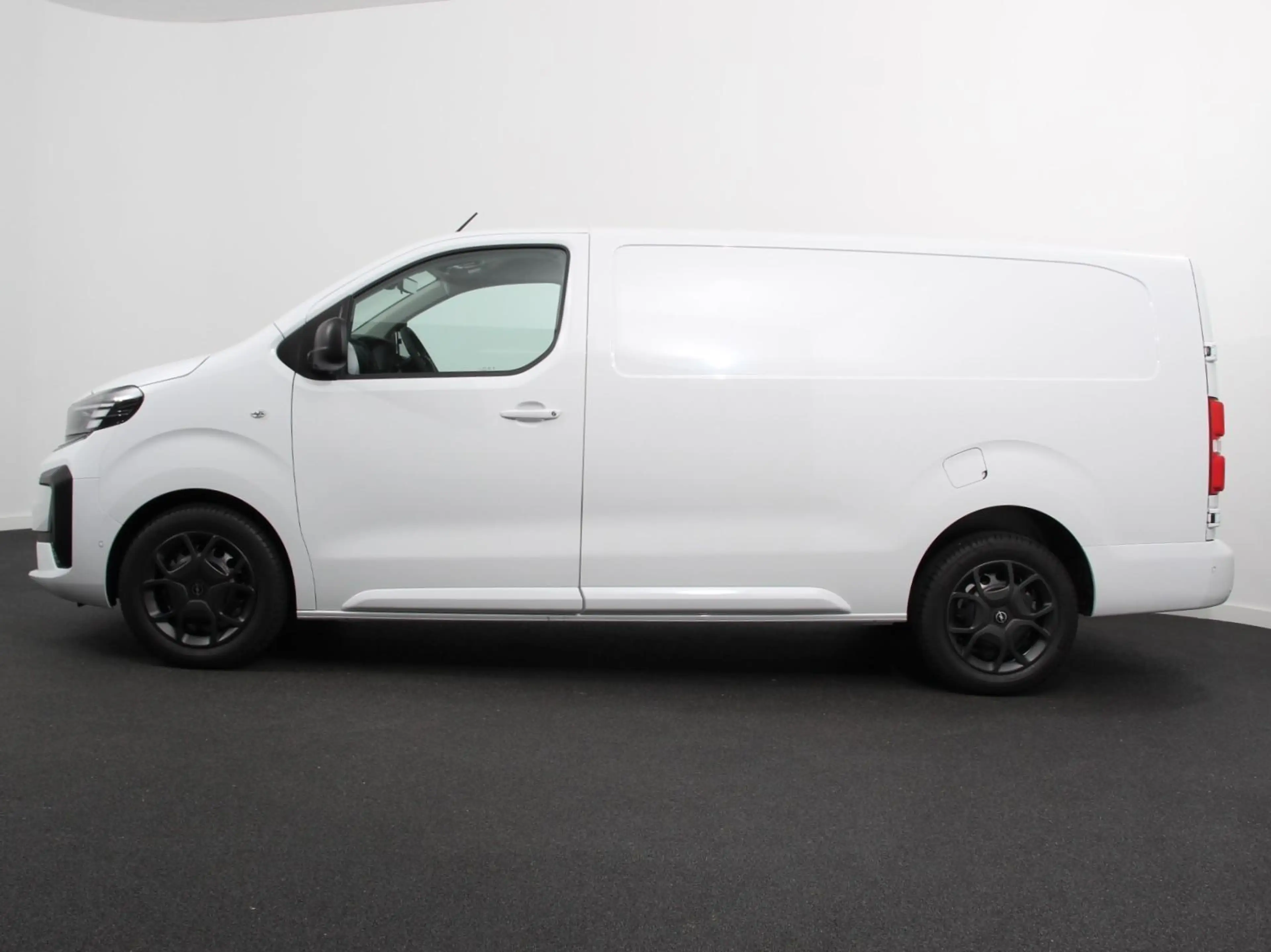 Opel Vivaro 1.5 Diesel 120 S&S L3 Apple Carplay /  Android Aut — photo 7