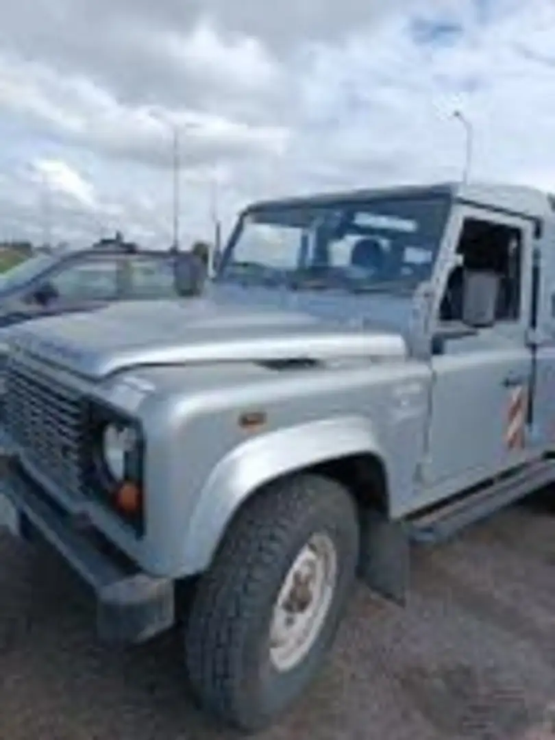 Land Rover Defender Defender VI 2007 110/130 110 2.4 td S SW Argento - 1