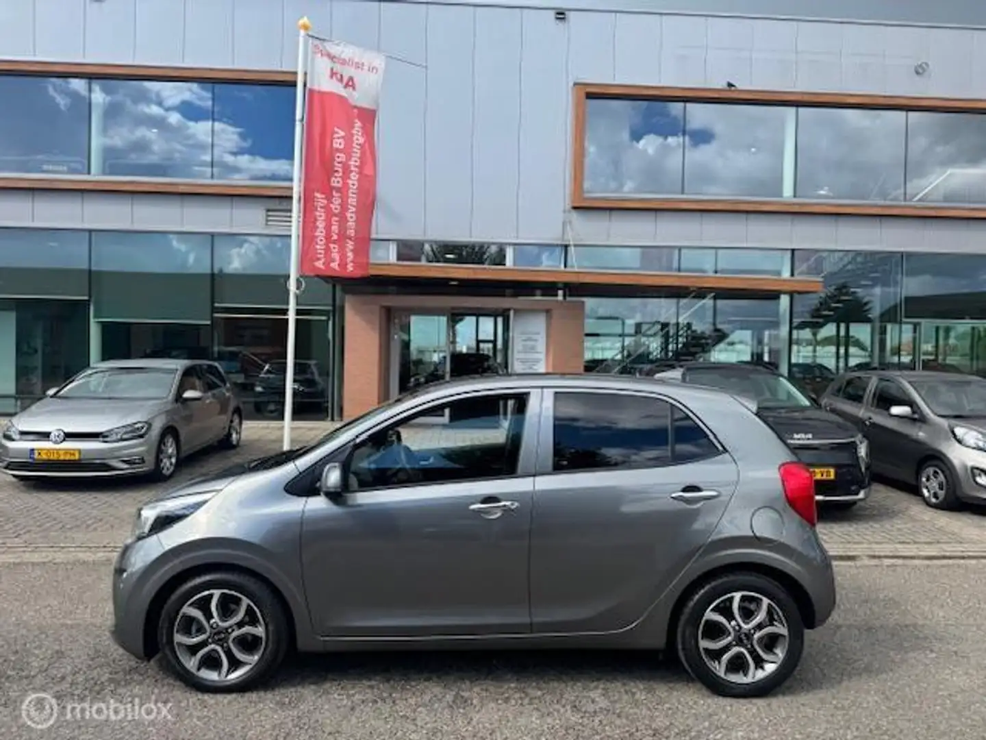Kia Picanto 1.0 DPi DynamicPlusLine , / Navigatie / Camera / A Grijs - 2