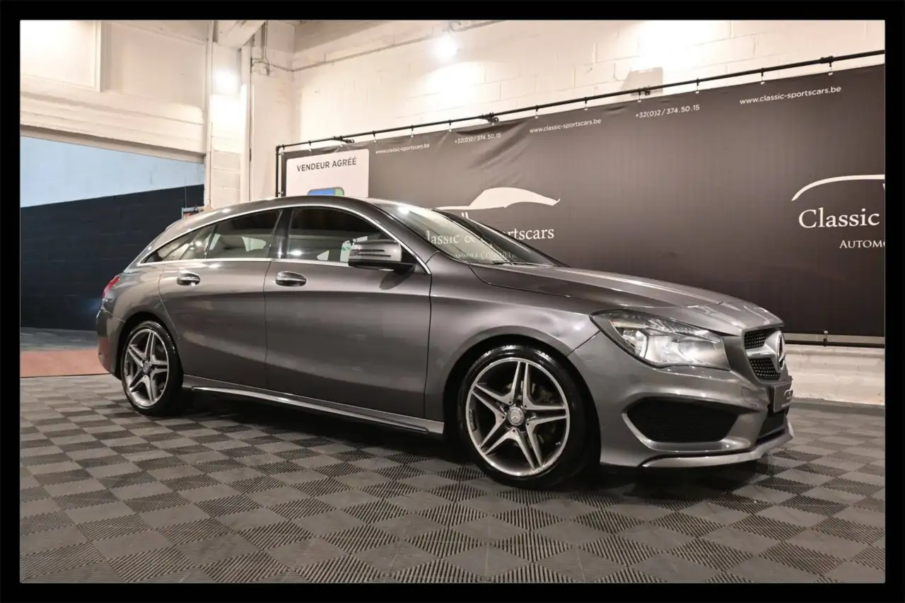 Mercedes-Benz CLA 200