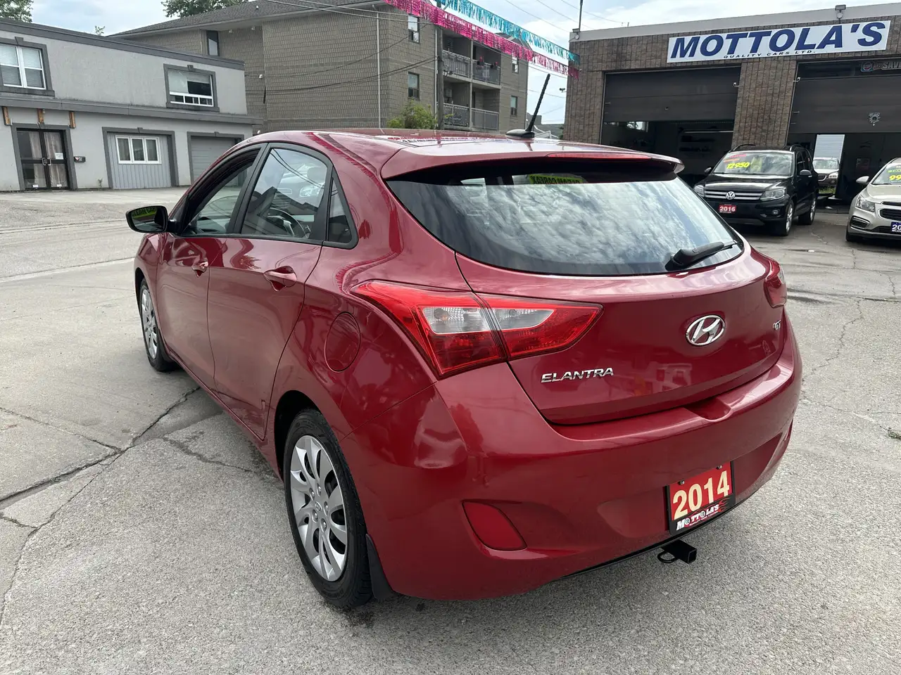 Hyundai ELANTRA снимка Hyundai ELANTRA
