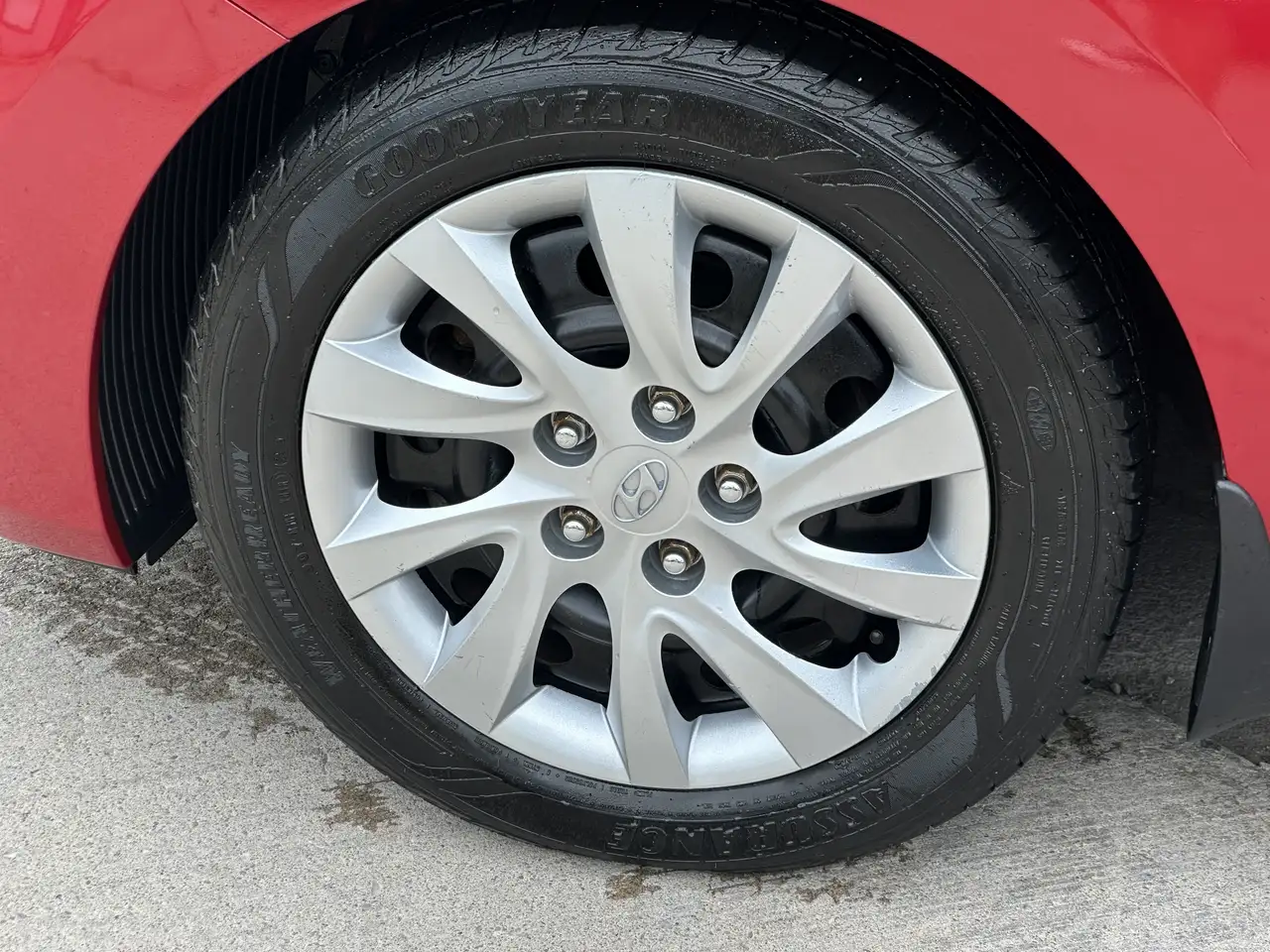 Hyundai ELANTRA снимка Hyundai ELANTRA