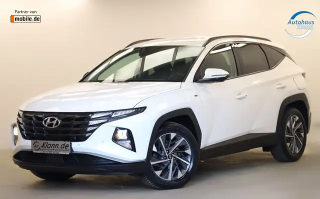 Hyundai Tucson view 3