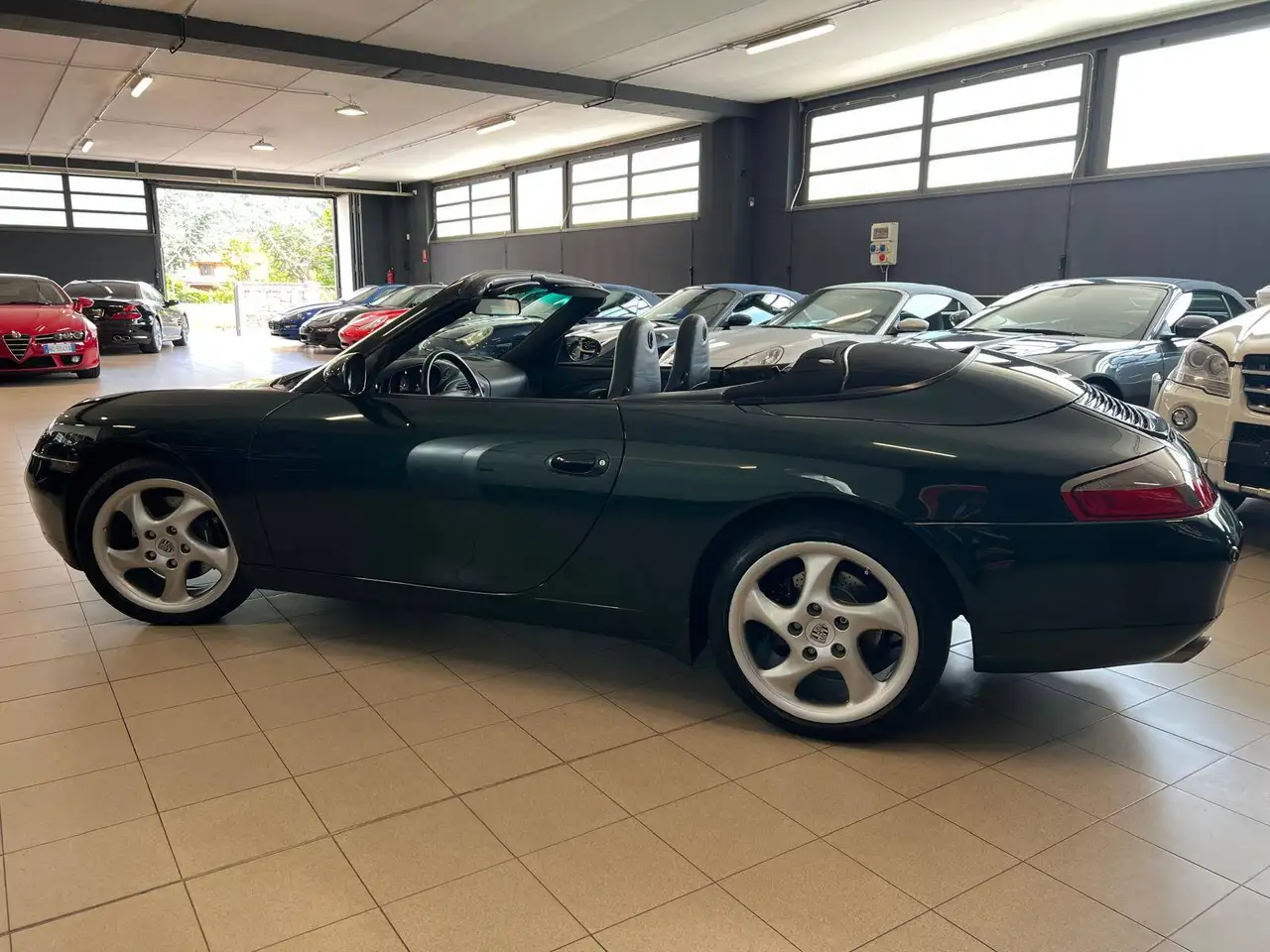 Porsche 996 911 Carrera 3.4 Cabrio 300CV VERDE ORIGINALE ! 1PROPRIETARIO ! FULL SERVICE !, foto 6