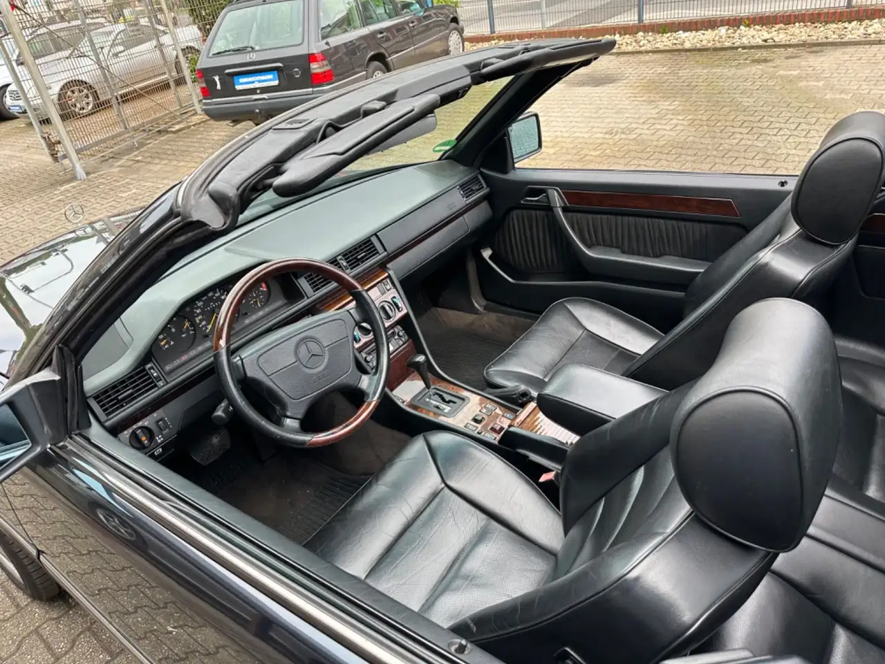 Mercedes-Benz E 200 Cabriolet Automatik|Leder|Klima|AMG Felgen, foto 5