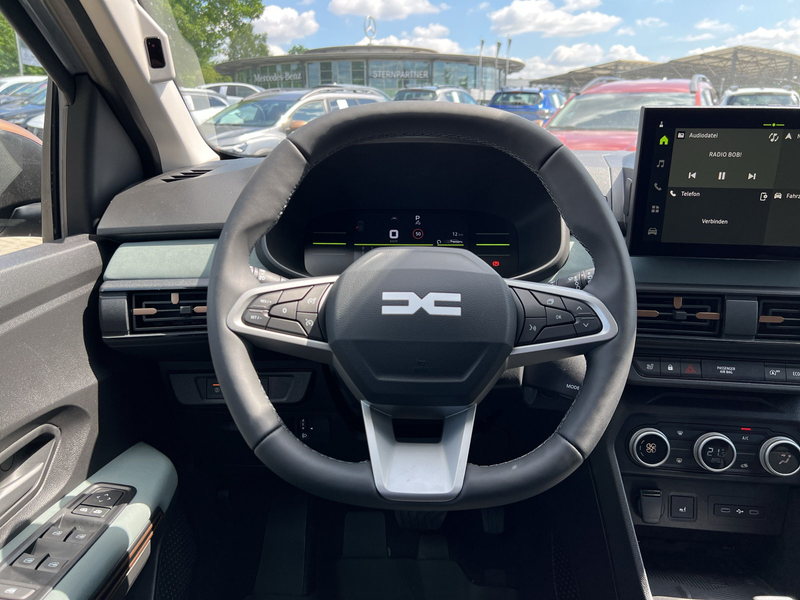Dacia Jogger ECO-G 120 auto Extreme 5-S SHZ+LKHZ+Carplay — photo 7