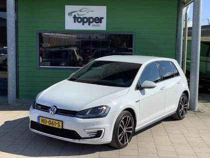 Volkswagen Golf GTE 1.4 TSI Connected Series | Navigatie | CruiseContr