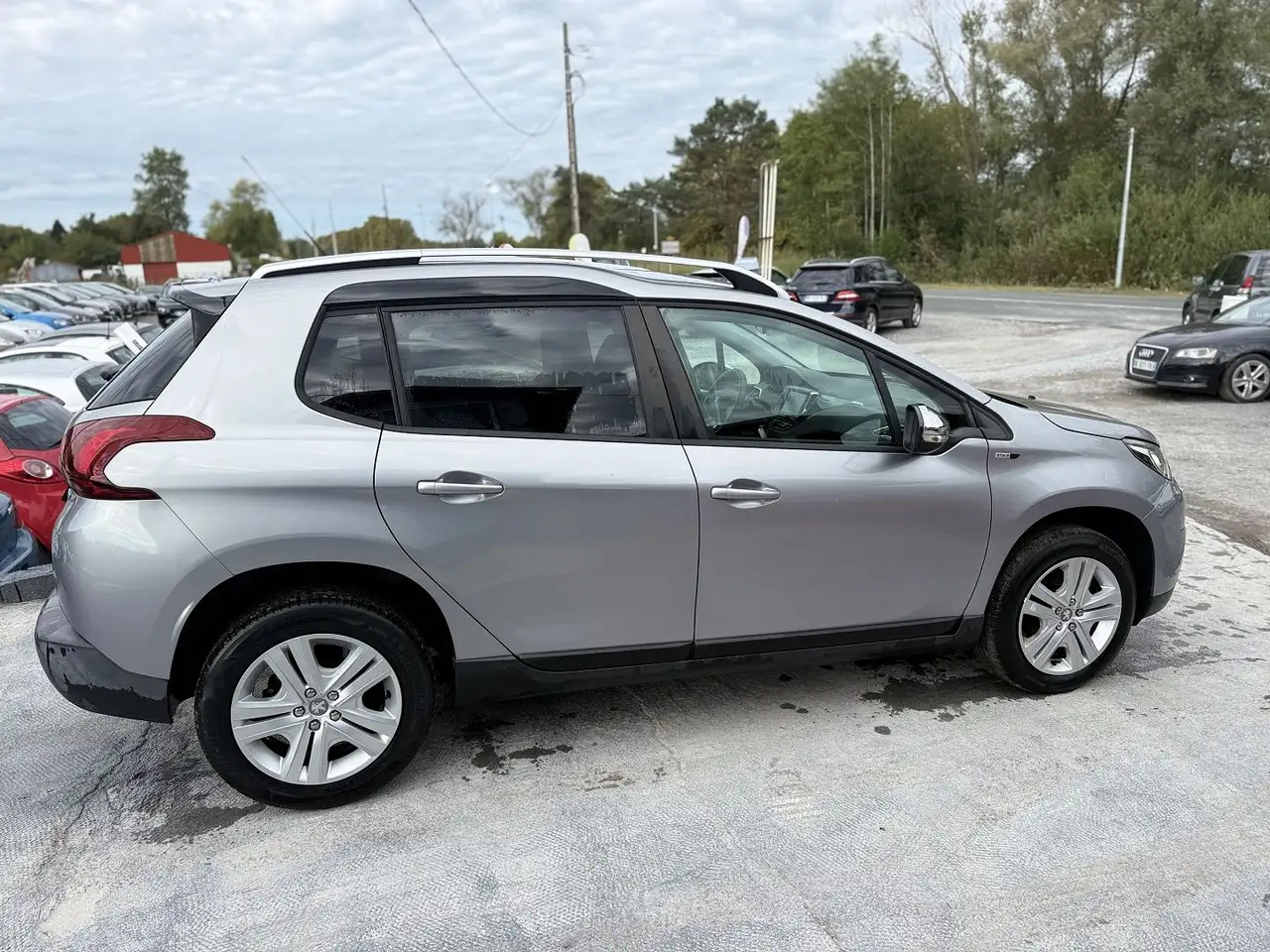 Peugeot 2008 2008 — photo 4