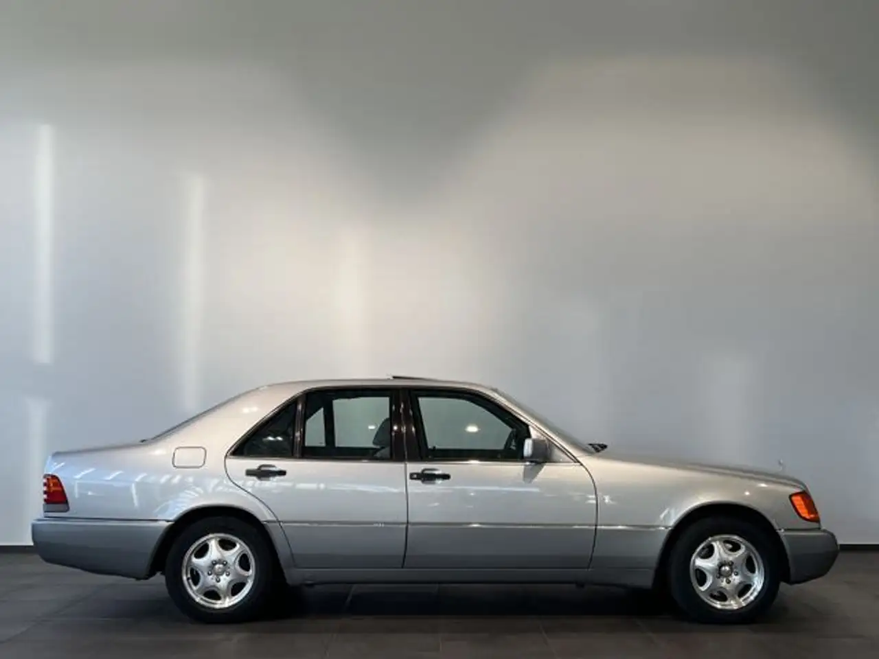 Mercedes-Benz 300 SE S-Klasse AHK Klima EGSD Scheckheftgepfl., foto 7