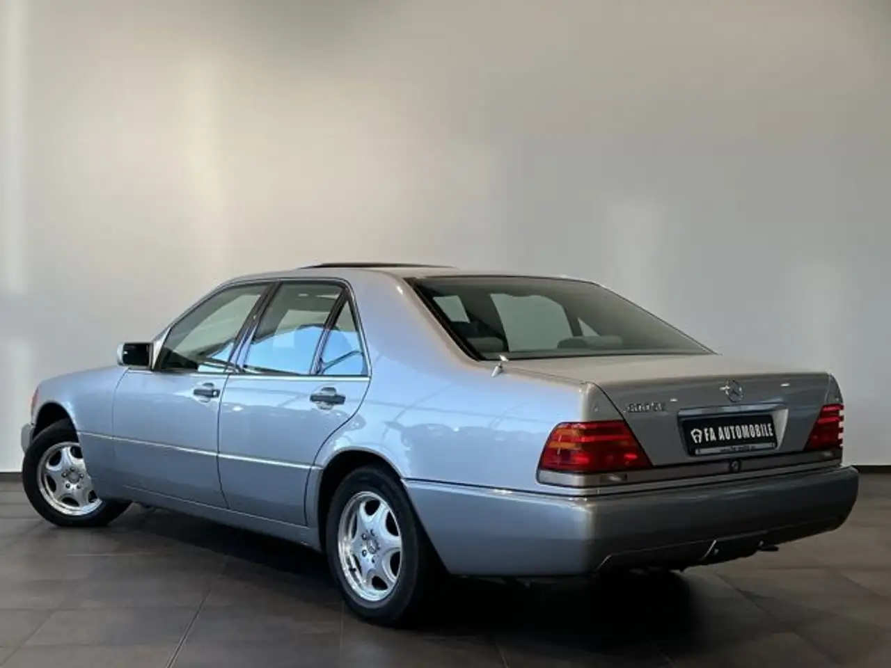 Mercedes-Benz 300 SE S-Klasse AHK Klima EGSD Scheckheftgepfl., foto 11