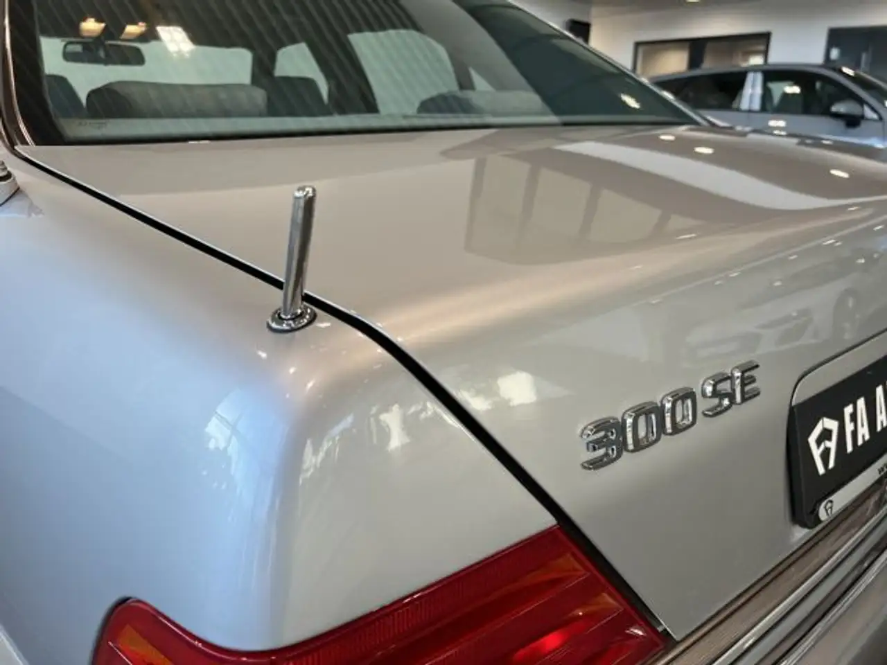 Mercedes-Benz 300 SE S-Klasse AHK Klima EGSD Scheckheftgepfl., foto 12