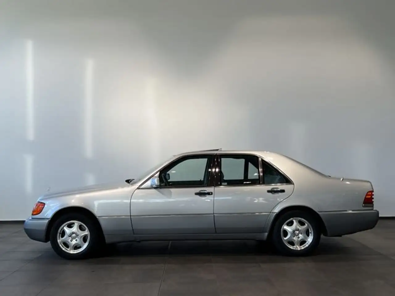Mercedes-Benz 300 SE S-Klasse AHK Klima EGSD Scheckheftgepfl., foto 8