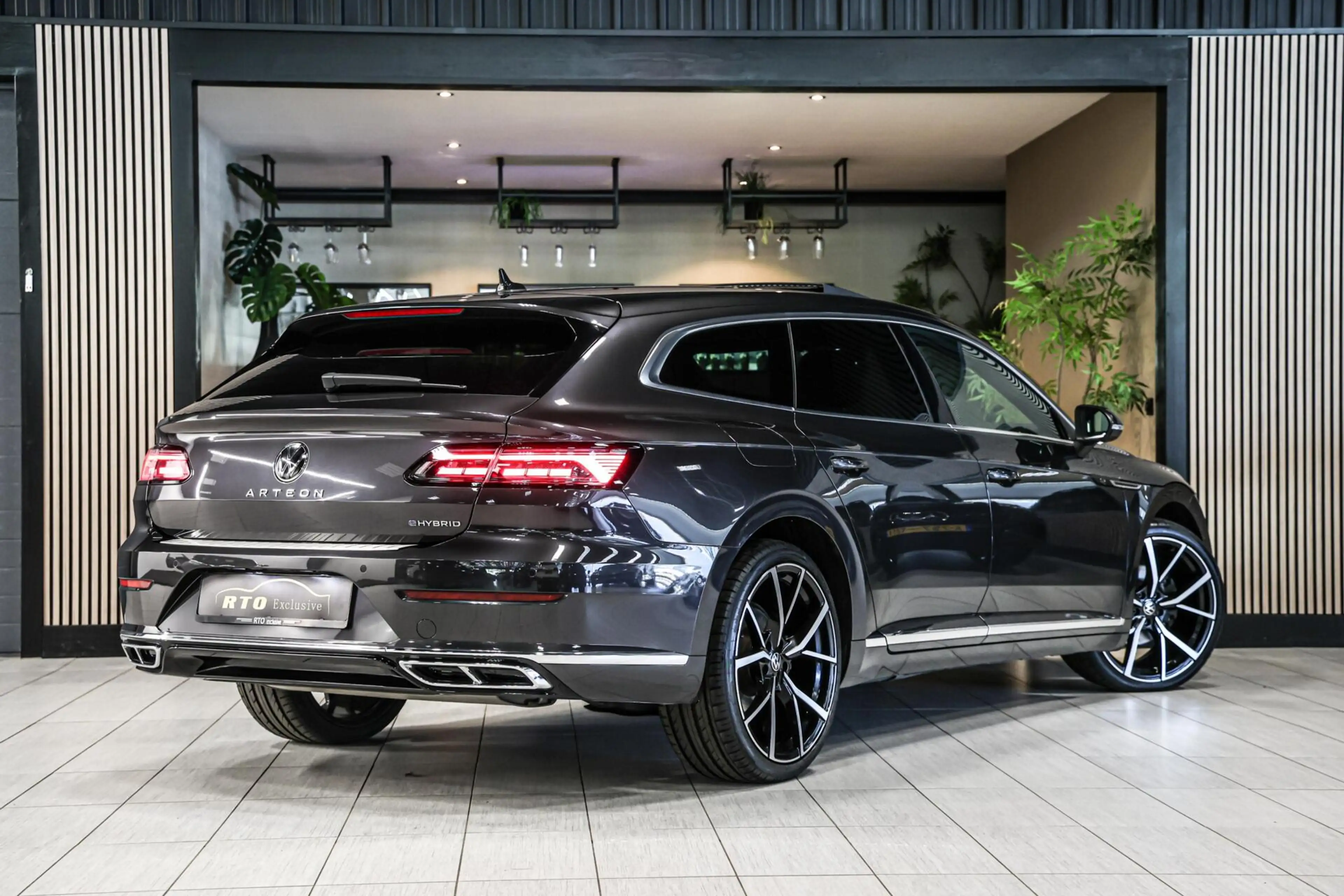 Volkswagen Arteon Shooting Brake 1.4 TSI eHybrid R-Line|Pano — photo 5