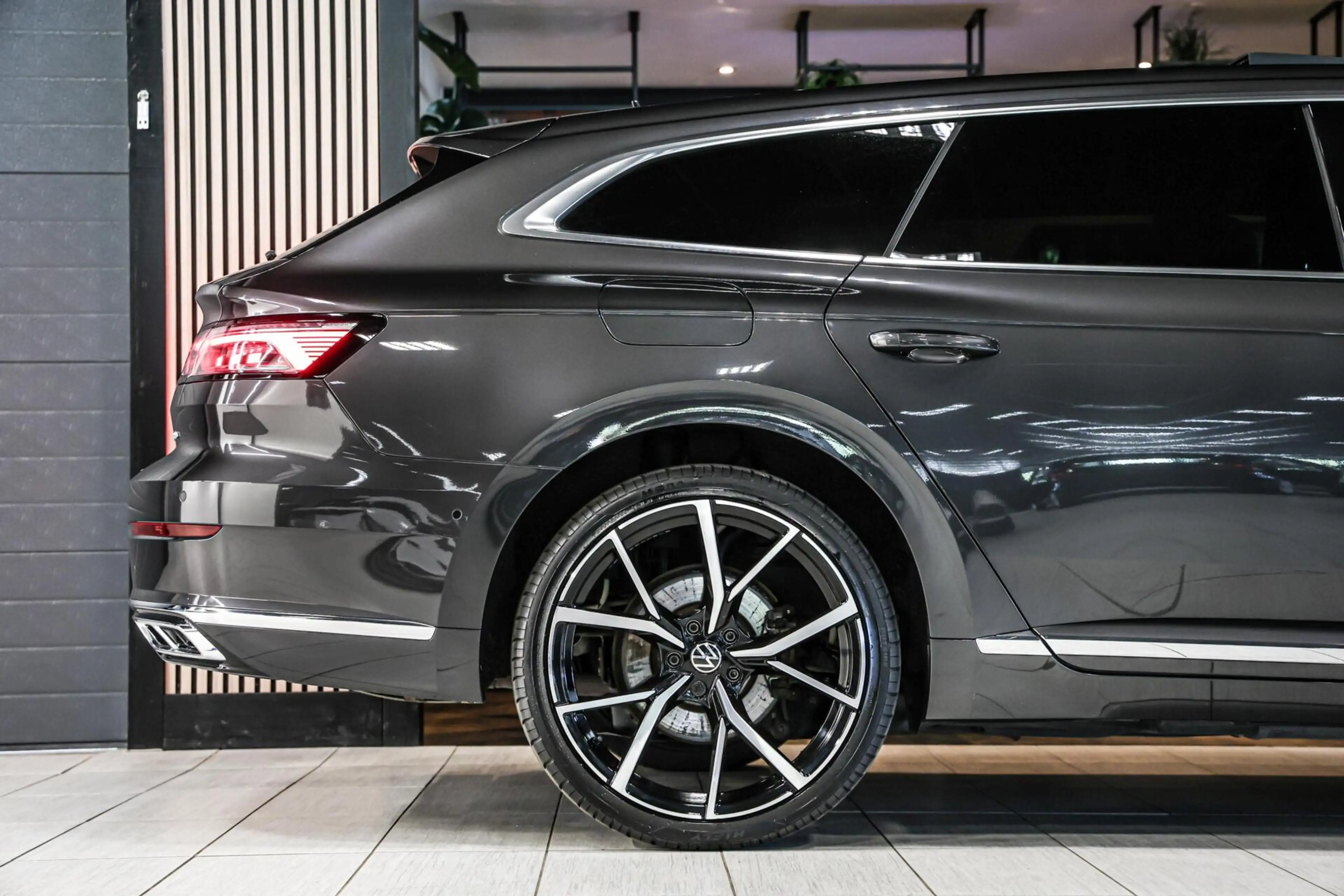 Volkswagen Arteon Shooting Brake 1.4 TSI eHybrid R-Line|Pano — photo 14