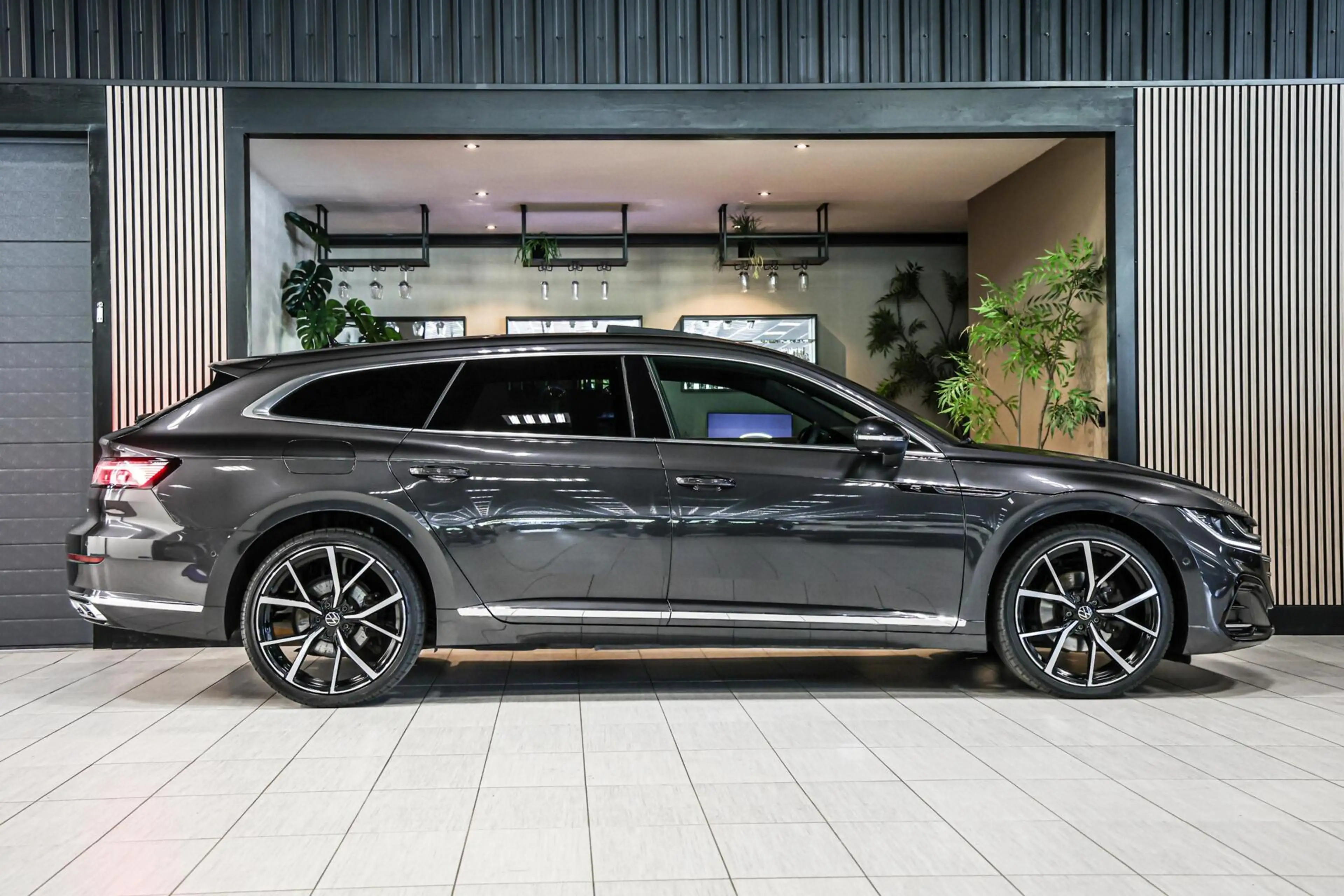 Volkswagen Arteon Shooting Brake 1.4 TSI eHybrid R-Line|Pano — photo 13