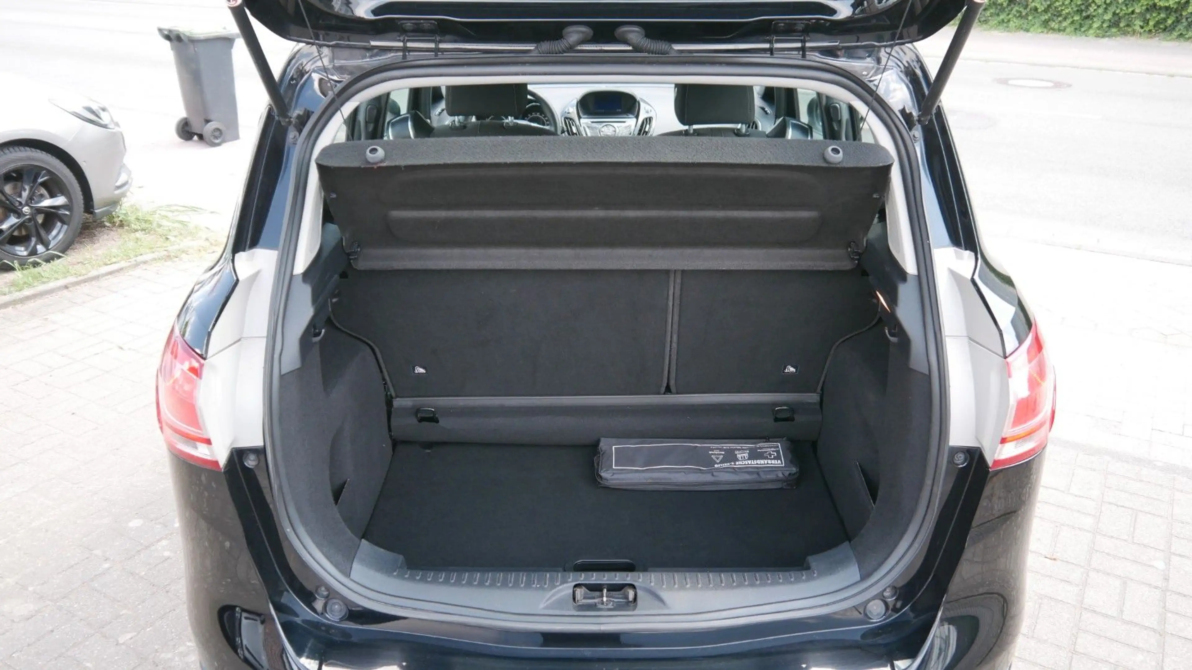 Ford B-Max Titanium/Inspektion/Zahnriemen Neu — photo 14