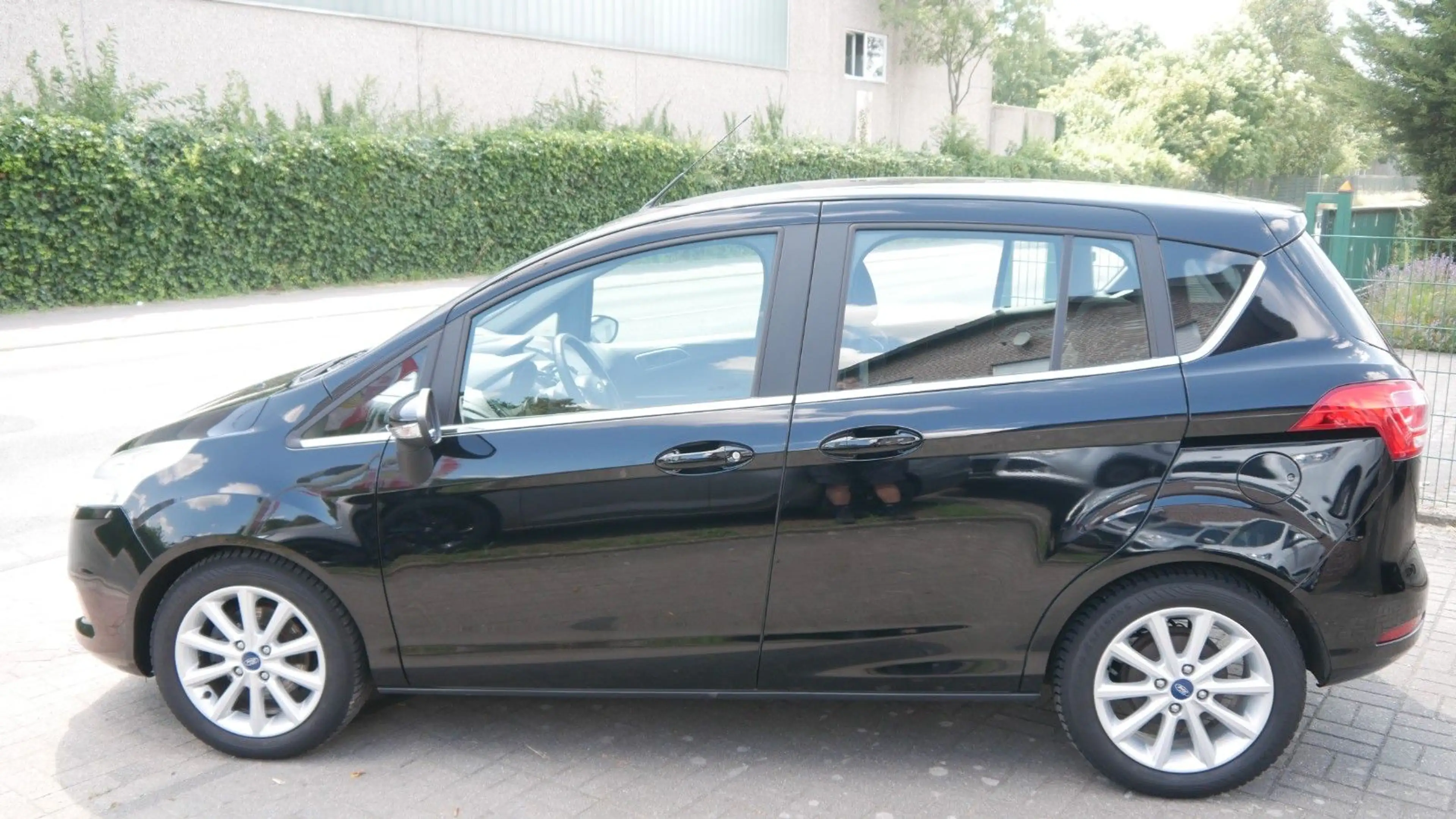Ford B-Max Titanium/Inspektion/Zahnriemen Neu — photo 4