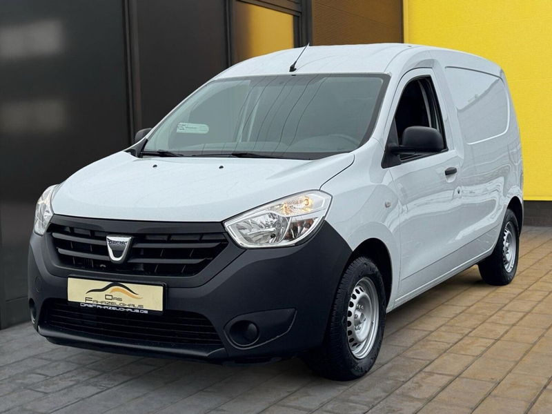 Dacia Dokker Allwetter-Reifen+180°-Türen+Sehr gepflegt
