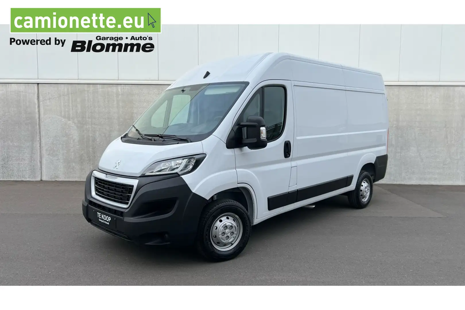 Peugeot Boxer 2.2 BlueHDi 120 S&S L2H2 3.0t Blanc - 1