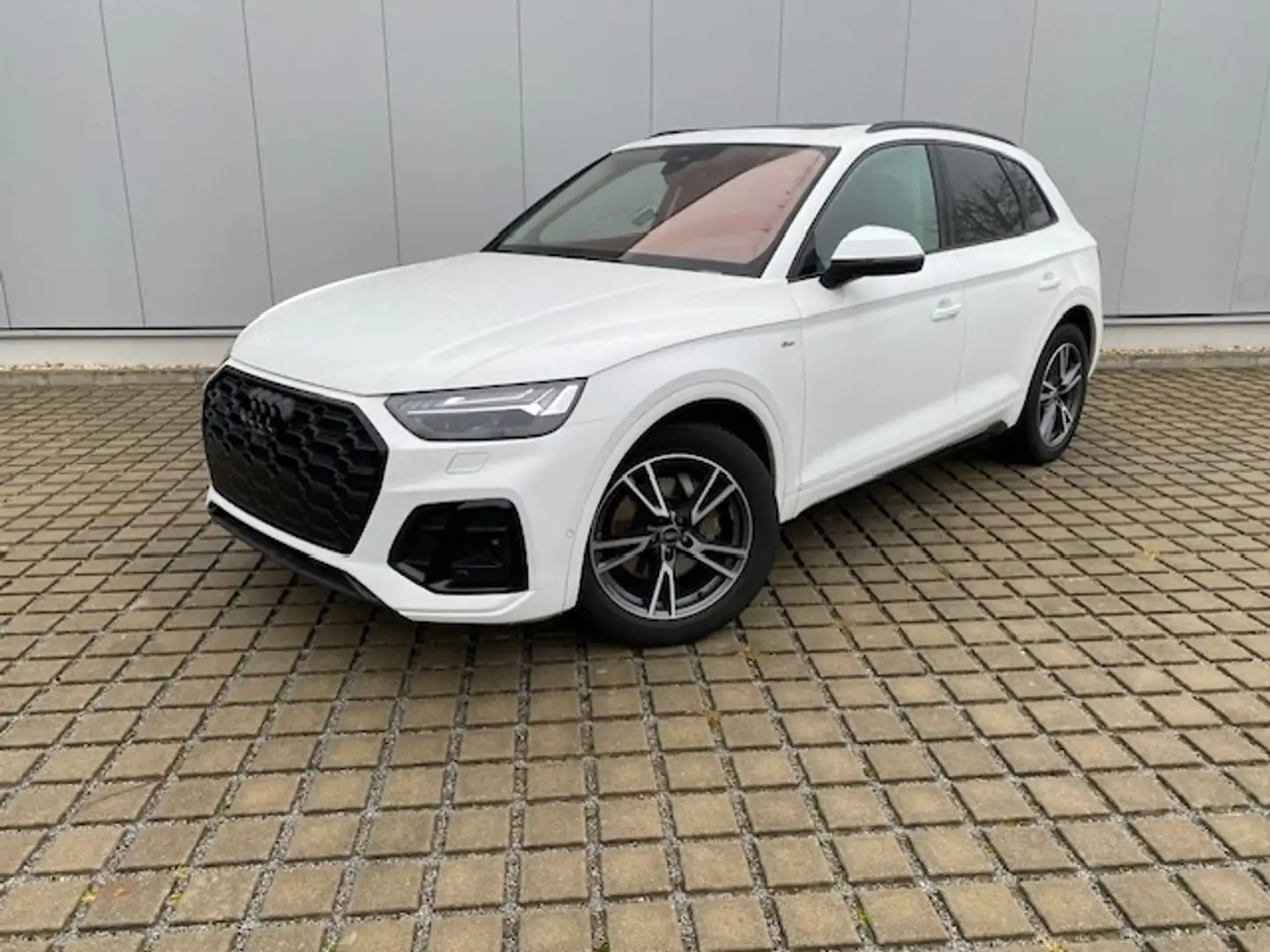 Audi Q5 45 TFSI 265 PS quattro S-tr. VOLL S line LUFT/PAN Weiß - 2
