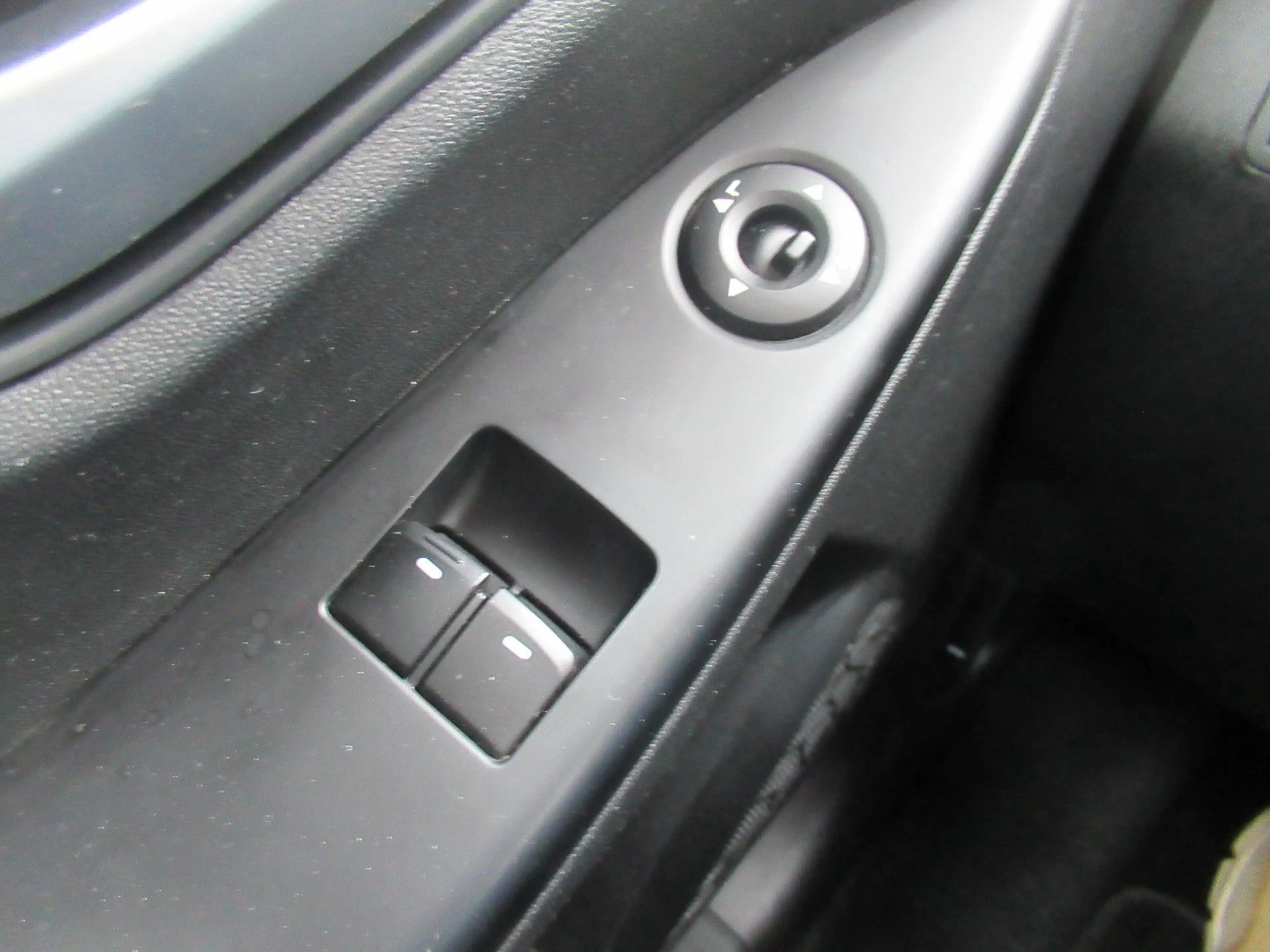 Hyundai iX20 KLIMA RADIO HÖHER EINSTEIGEN TOP — photo 9