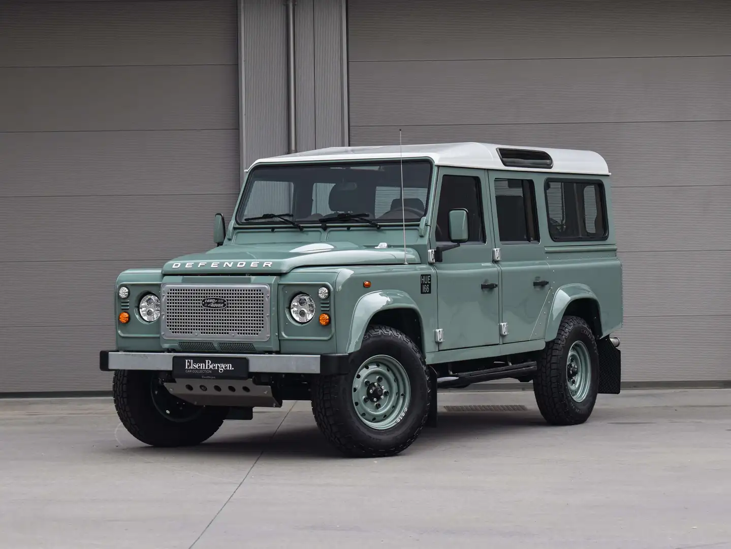 Land Rover Defender Defender 110 Heritage Inspired Vert - 1