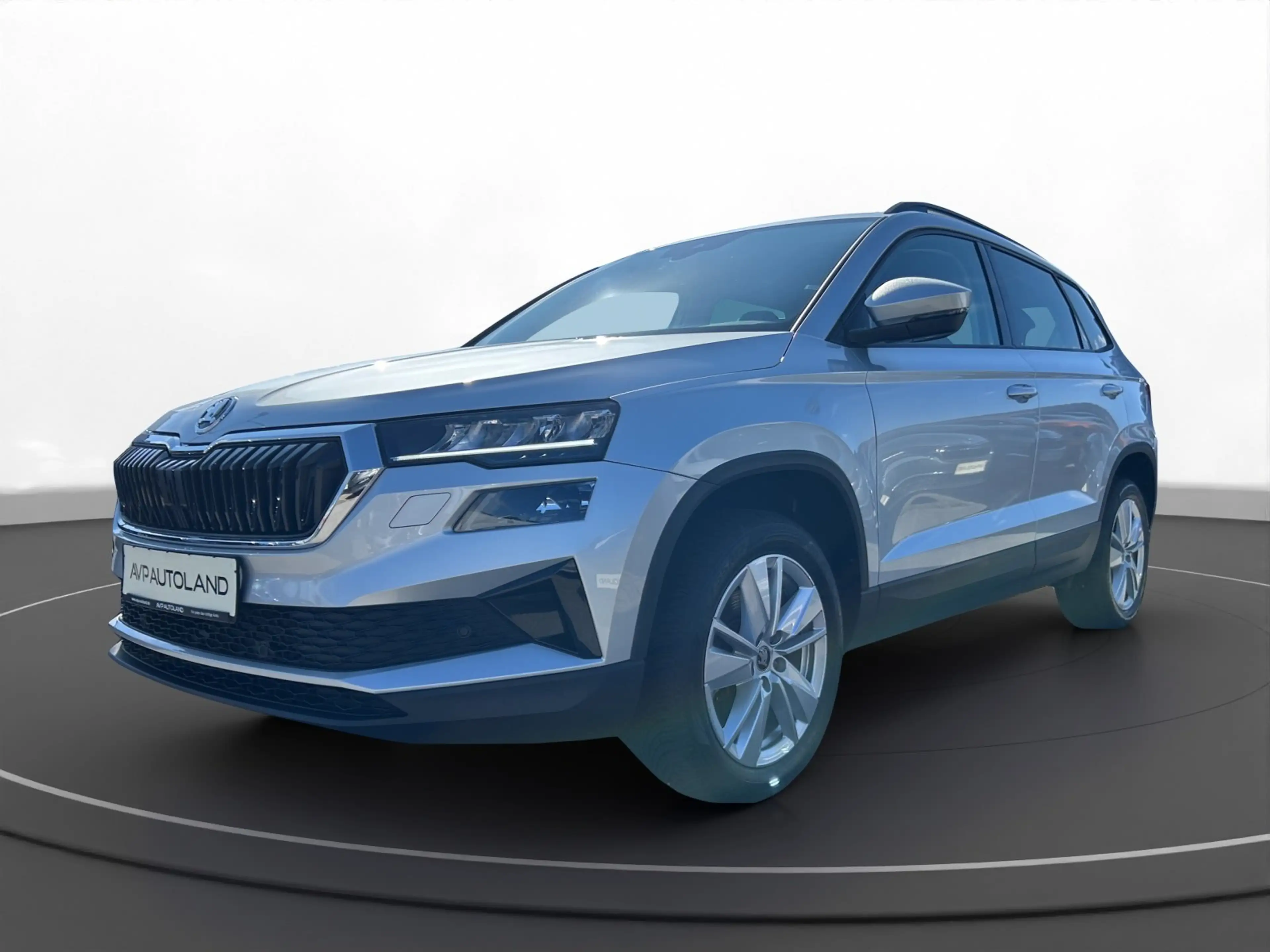 Skoda Karoq 1.5 TSI DSG SELECTION | NAVI | LED | — photo 2