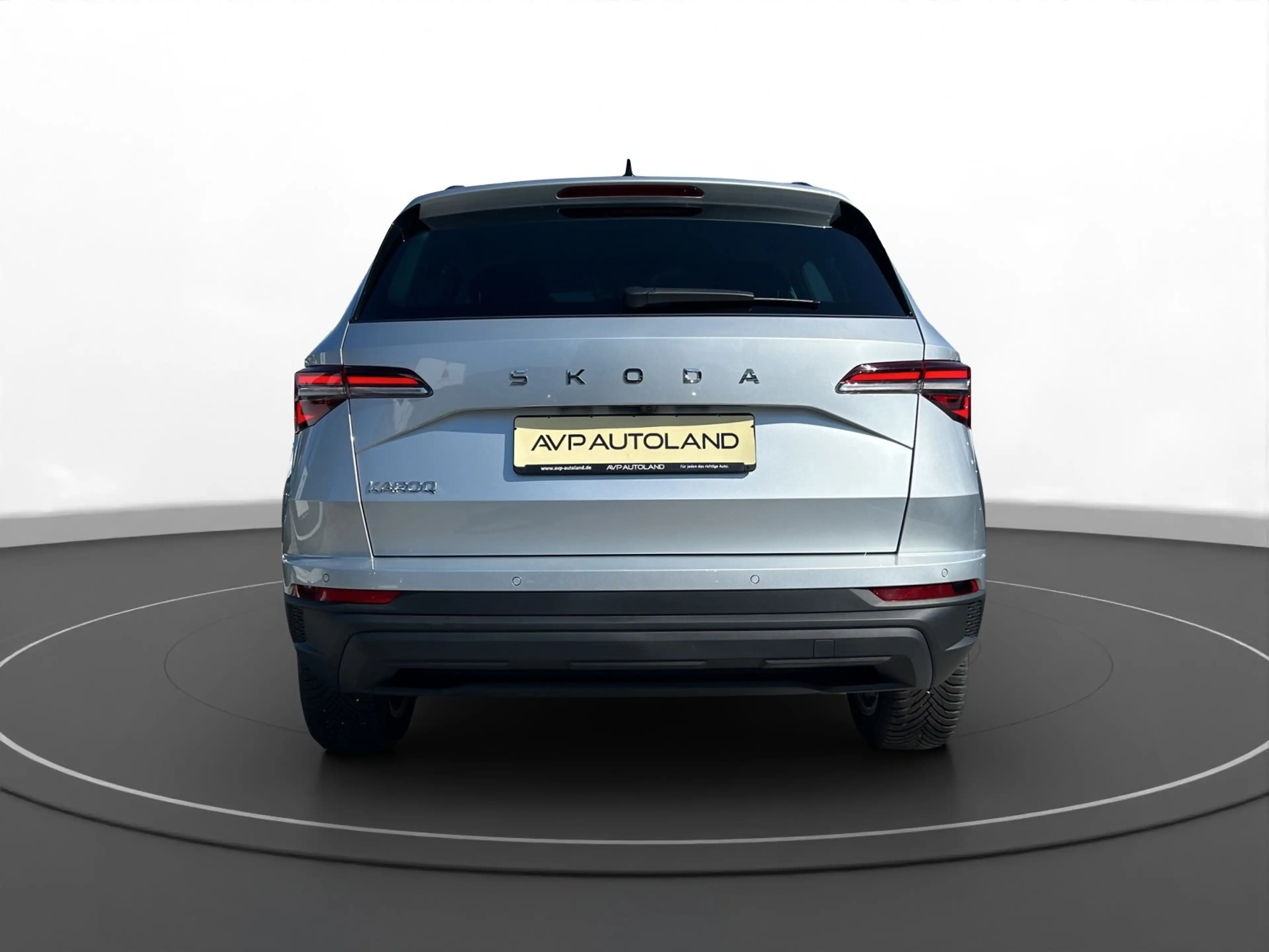 Skoda Karoq 1.5 TSI DSG SELECTION | NAVI | LED | — photo 6