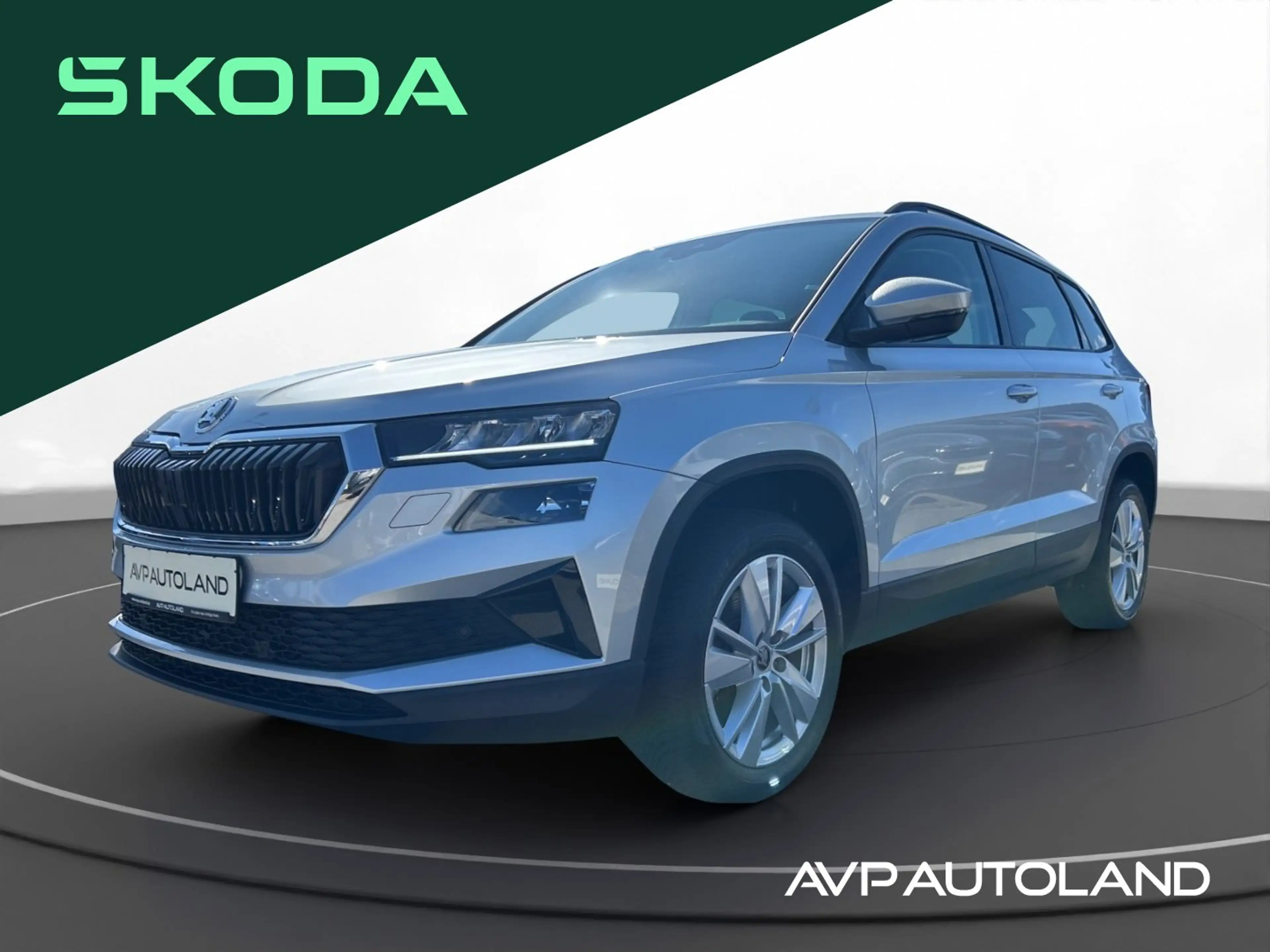 Skoda Karoq 1.5 TSI DSG SELECTION | NAVI | LED |